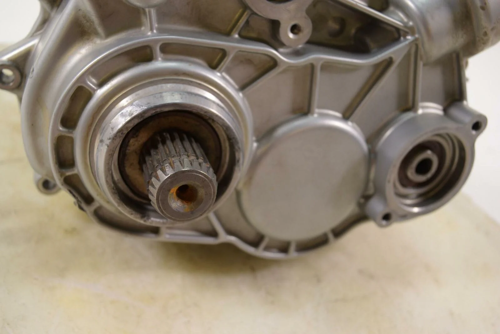 2012 BMW R1200 GS K25 Transmission Gears Gear Box 6 Speed 23007726515 2300772174 - Image 8
