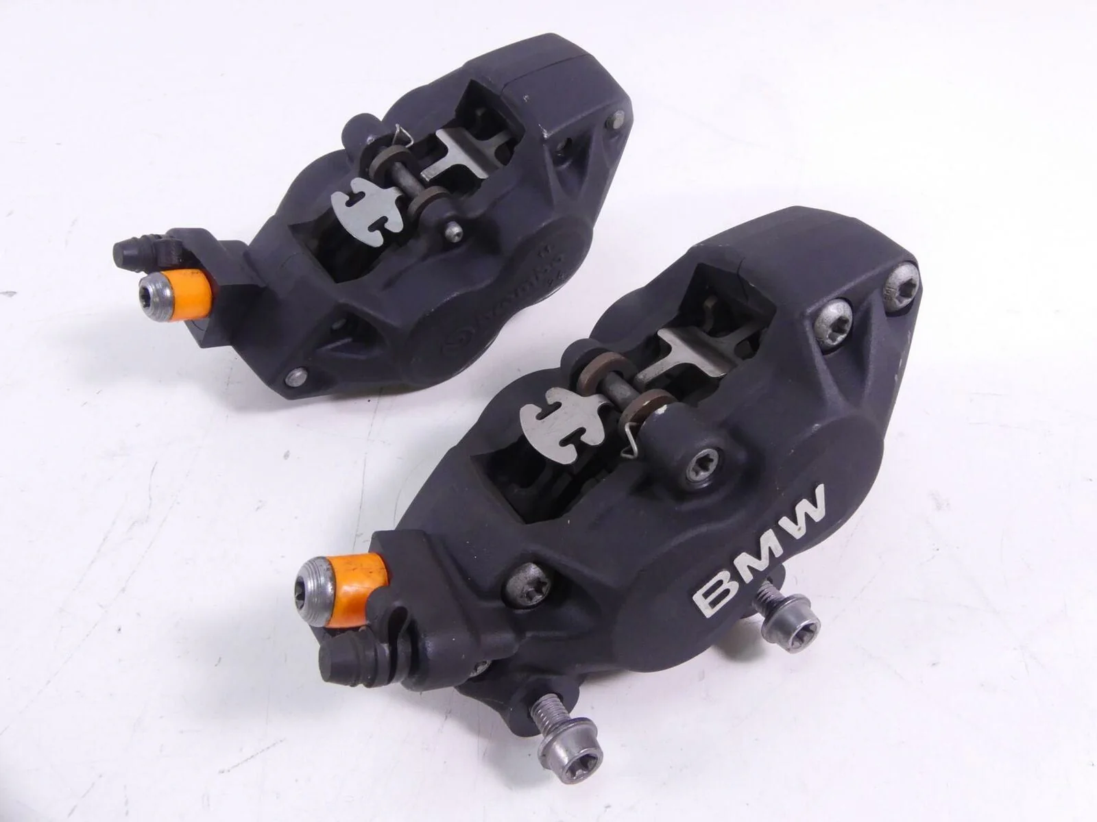 2012 BMW R1200GS K25 Front Brake Caliper Set R 34117711438 L 34117711439