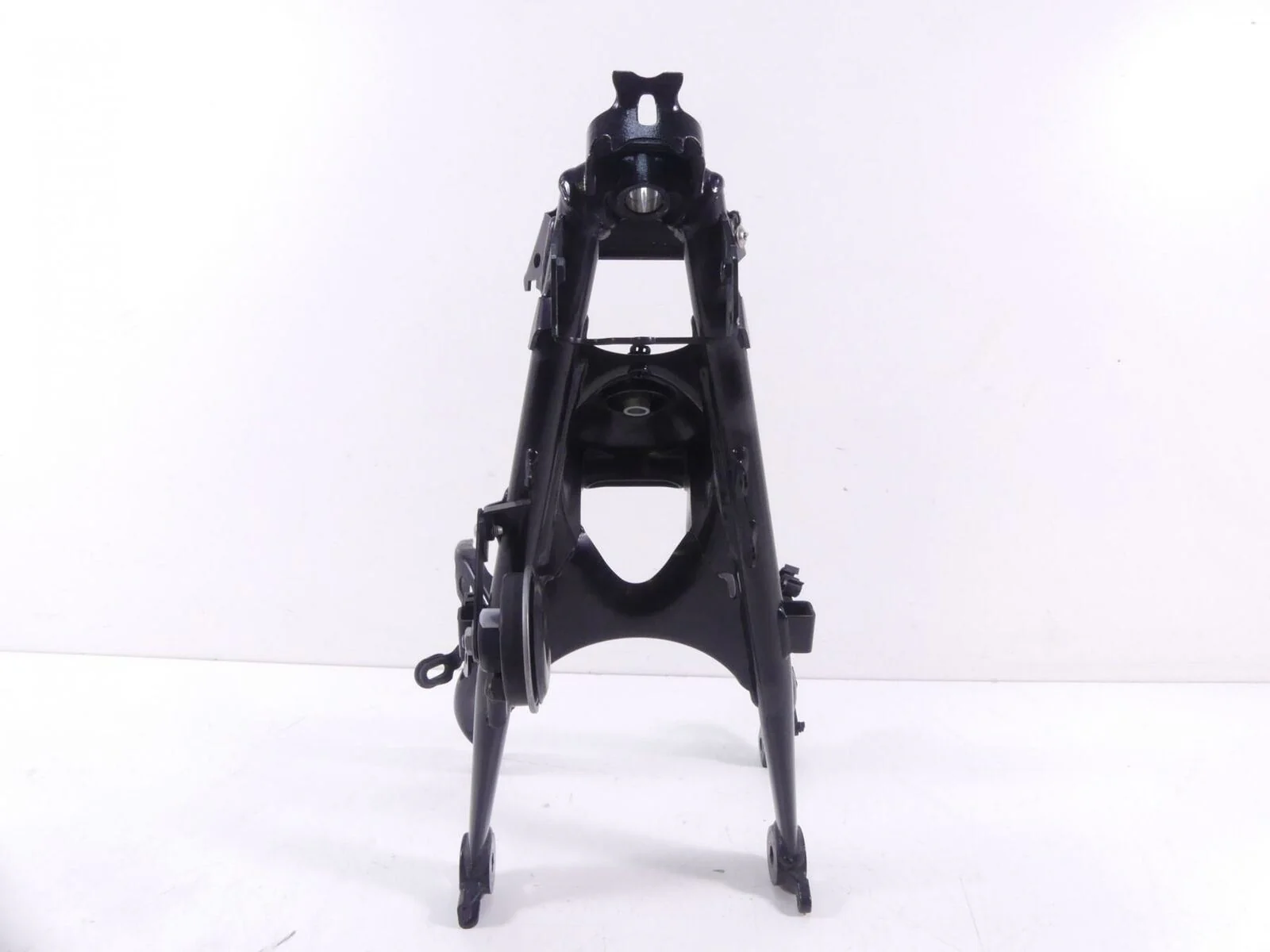 2012 BMW R1200GS K25 Straight Main Frame Chassis Slvg 46517720198 - Image 4