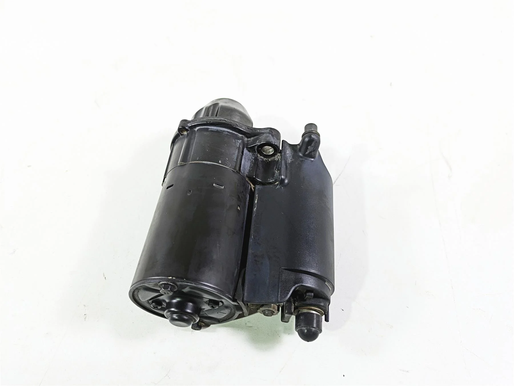 2012 BMW R1200R K27 Engine Starter Motor & Cover 12317691956 - Image 4