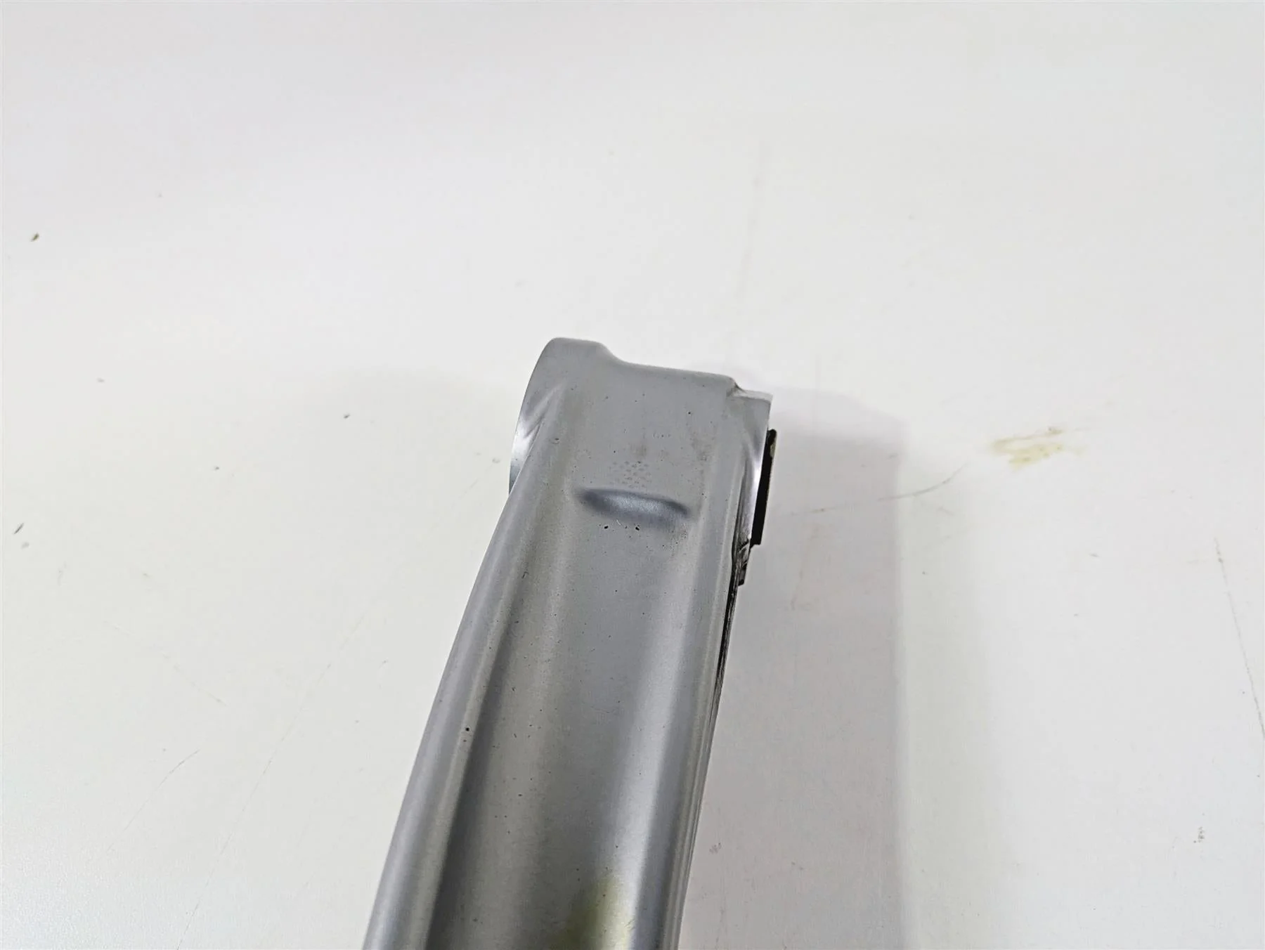 2012 BMW R1200R K27 Front Suspension Swingarm Trailing Arm 31427724774 - Image 8