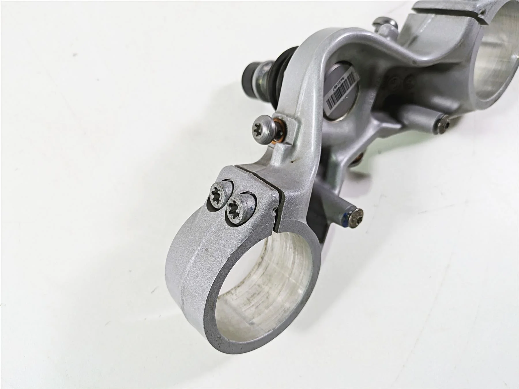 2012 BMW R1200R K27 Lower Triple Tree Steering Clamp X144 31428520146 - Image 10