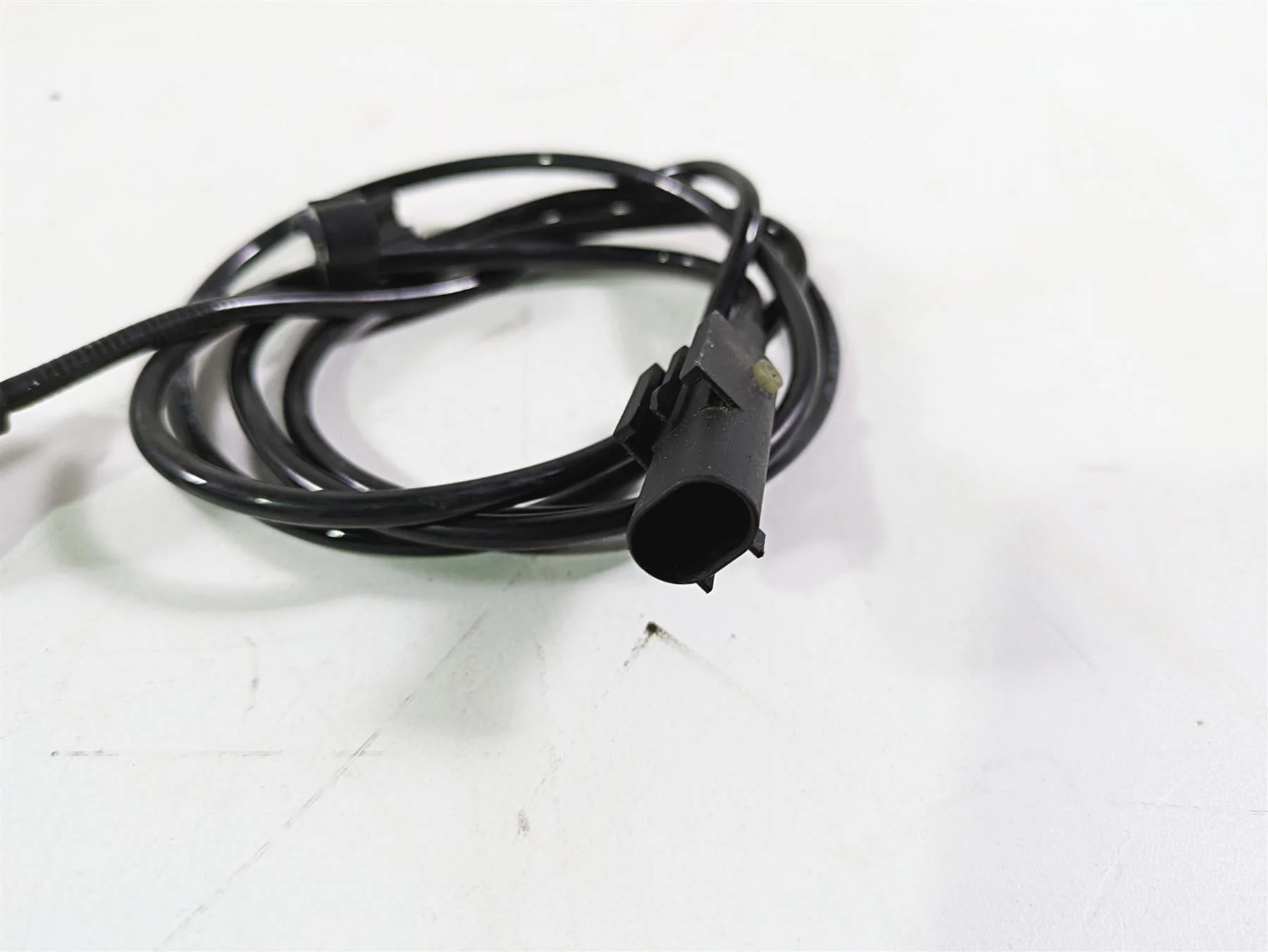 2012 BMW R1200R K27 Rear Abs Brake Wheel Speed Sensor 34527677824 - Image 11
