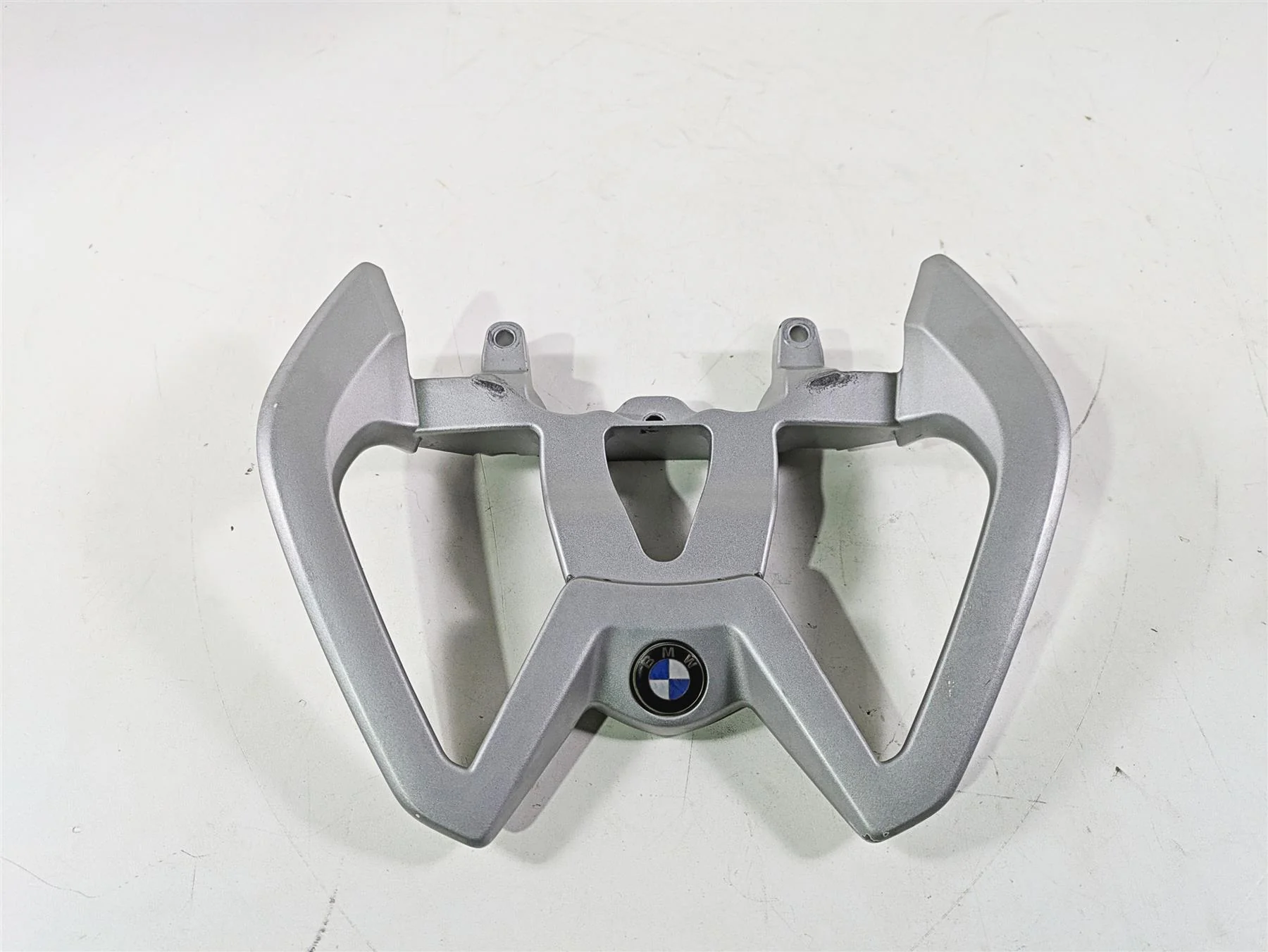 2012 BMW R1200R K27 Rear Passenger Pillion Grab Handle Bar 46547712939 - Image 3