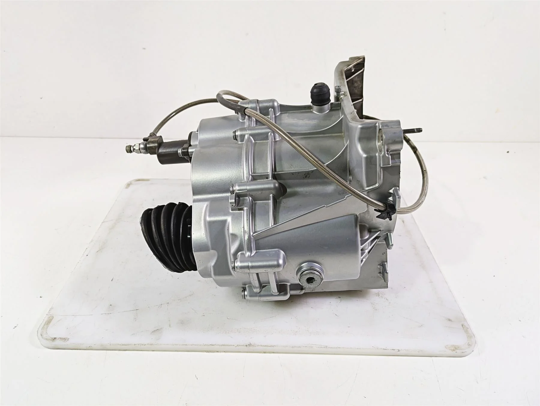 2012 BMW R1200R K27 Transmission Gear Box SAA Type 427 23007721743 23007923189