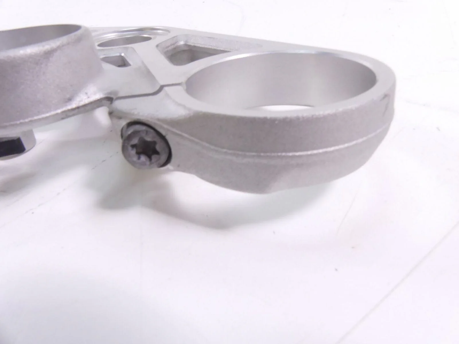 2012 BMW S1000RR K46 Upper Triple Tree 31427713161 - Image 9