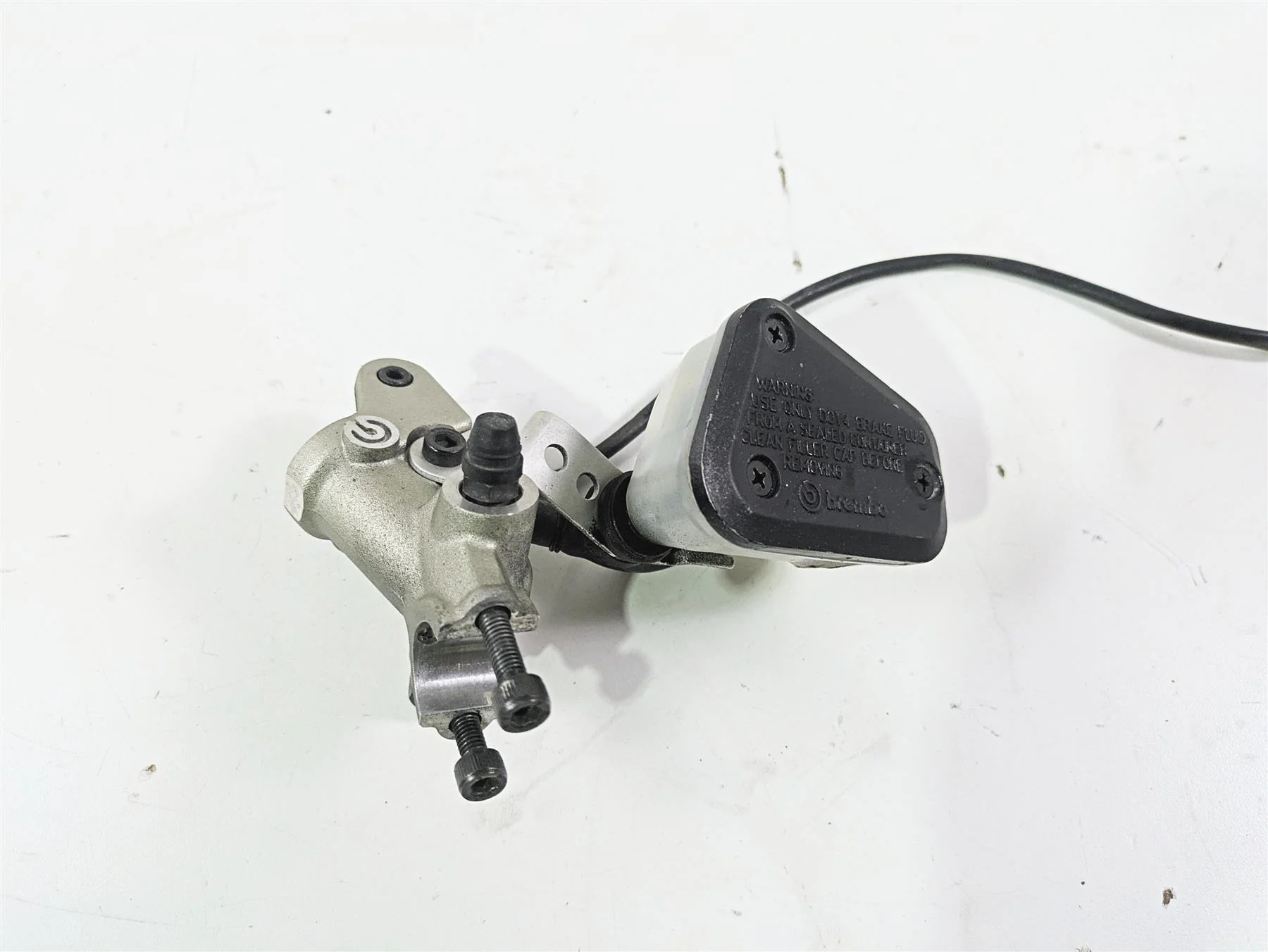 2012 Ducati Streetfighter 848 Brembo Clutch Radial Master Cylinder 63040483A - Image 6