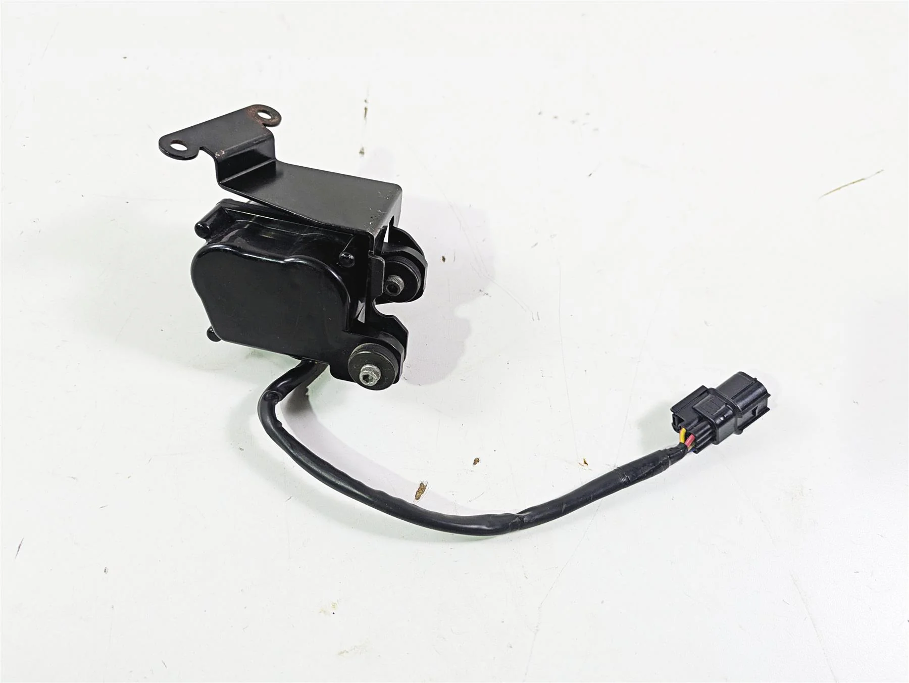 2012 Ducati Streetfighter 848 Exhaust Valve Servo Motor Actuator 59340392A - Image 8