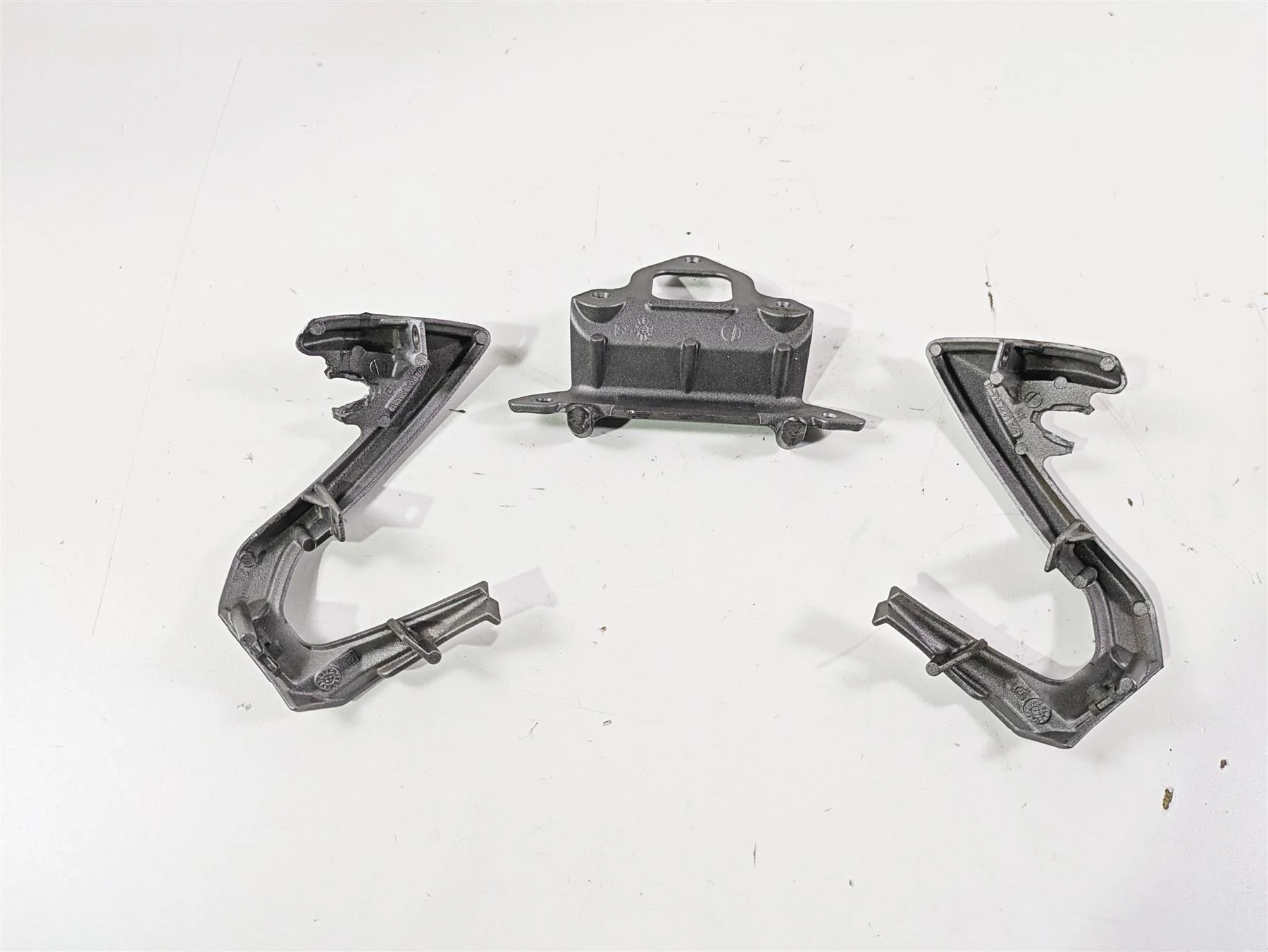 2012 Ducati Streetfighter 848 Headlight Holder Stay Mount Carrier 8291A231AA - Image 6