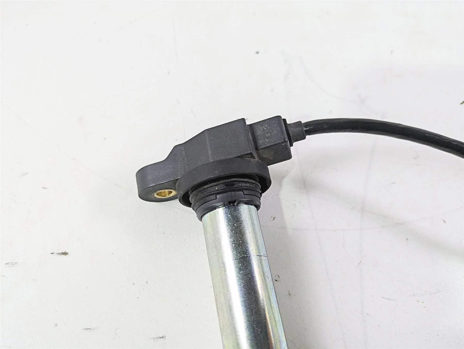 2012 Ducati Streetfighter 848 Ignition Coil Eldor 38010144B - Image 8