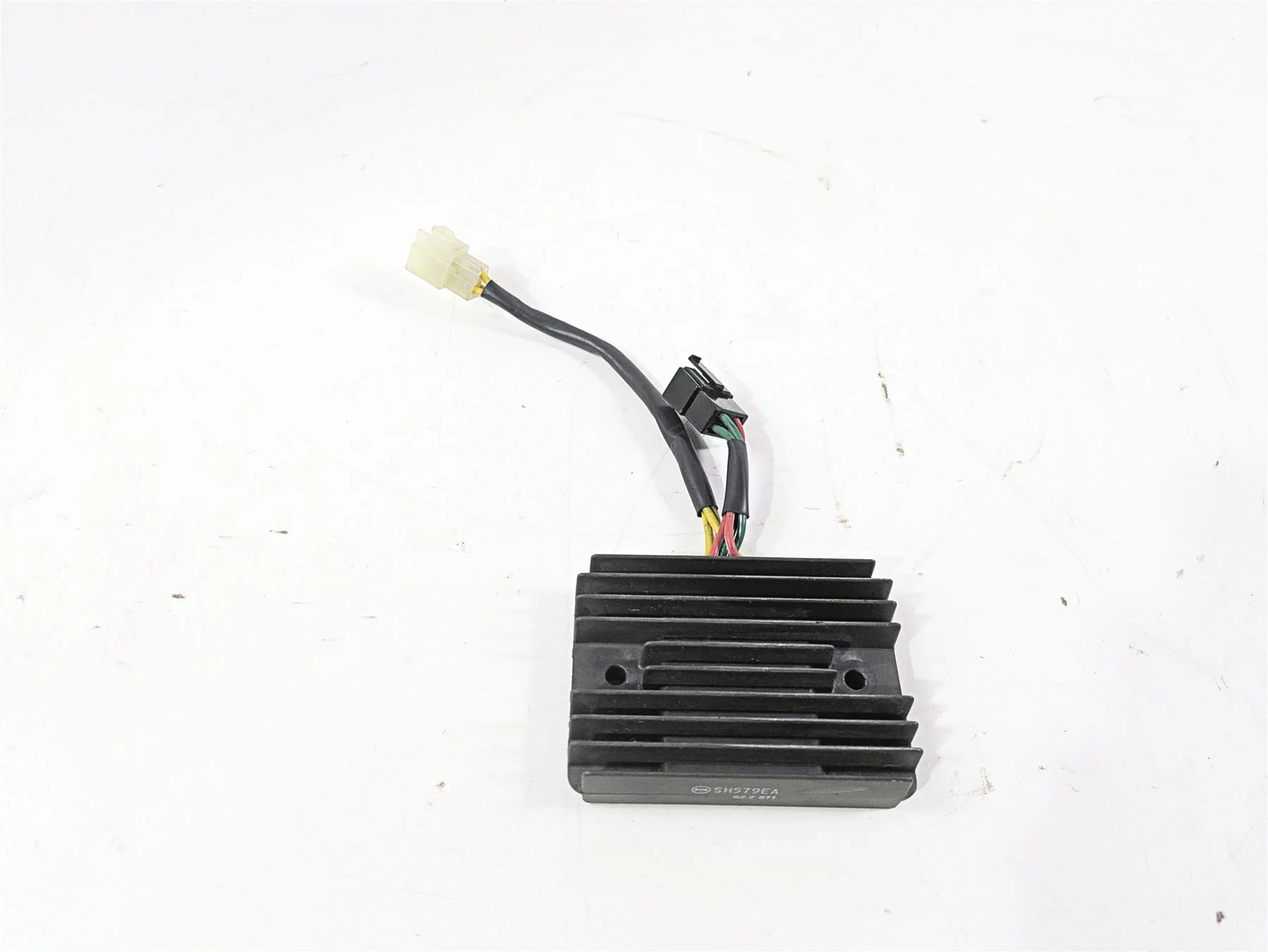 2012 Ducati Streetfighter 848 Rectifier Voltage Regulator 54040191A SH579EA