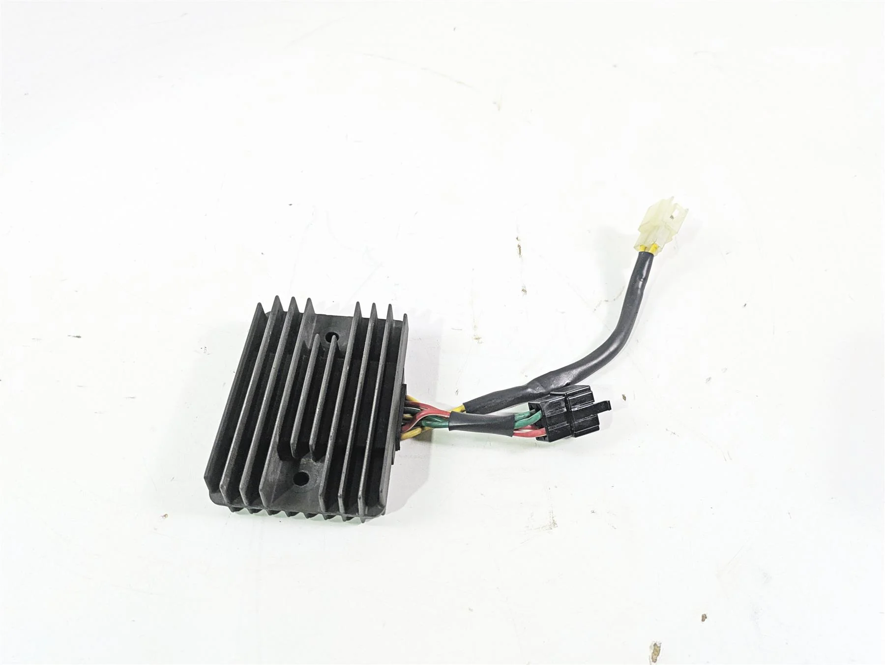 2012 Ducati Streetfighter 848 Rectifier Voltage Regulator 54040191A SH579EA - Image 2