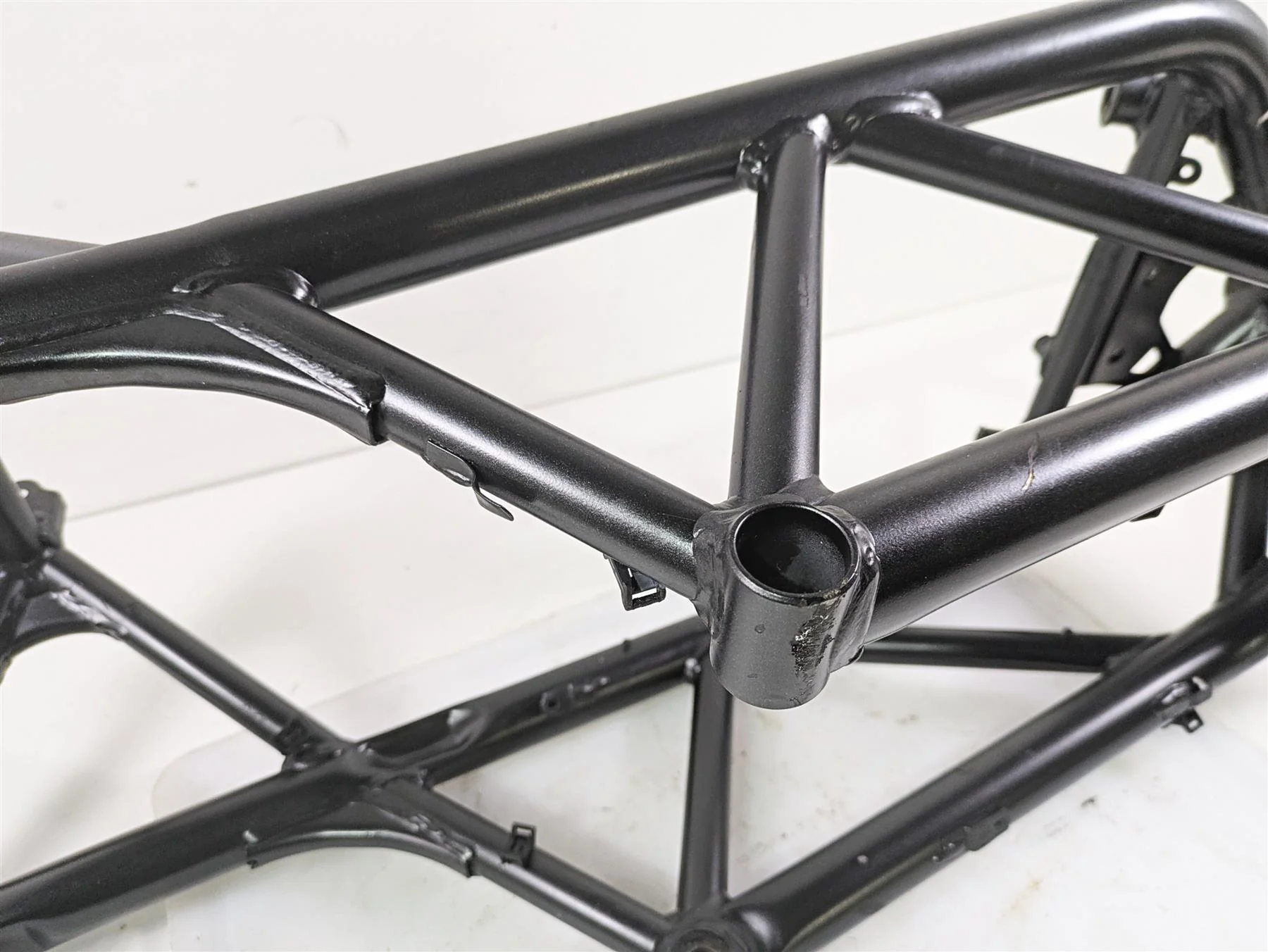 2012 Ducati Streetfighter 848 Straight Main Black Frame Chassis 47012163A - Image 7