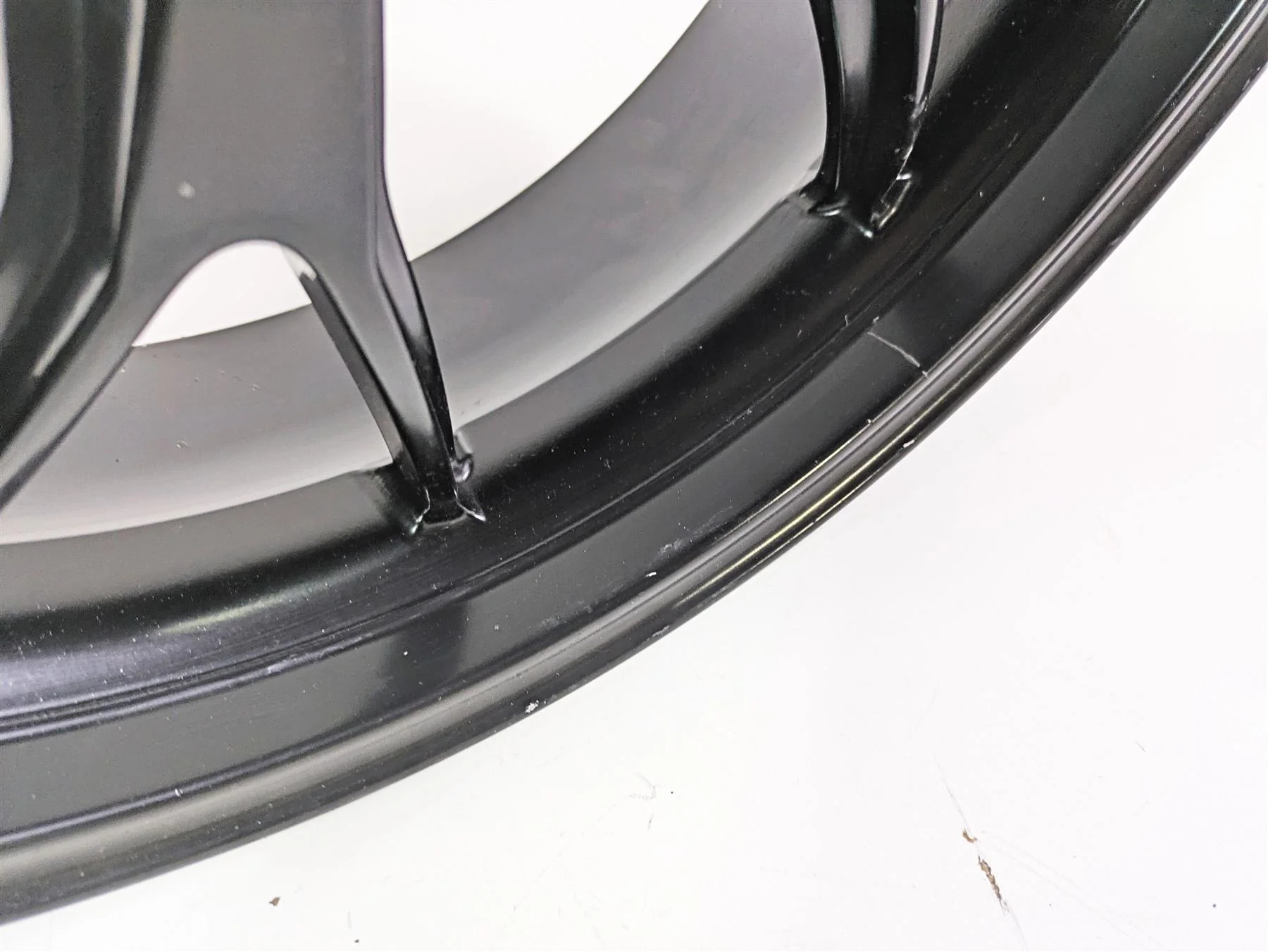 2012 Ducati Streetfighter 848 Straight Rear Wheel Rim 17x5.5 Enkei 50211331AB - Image 8