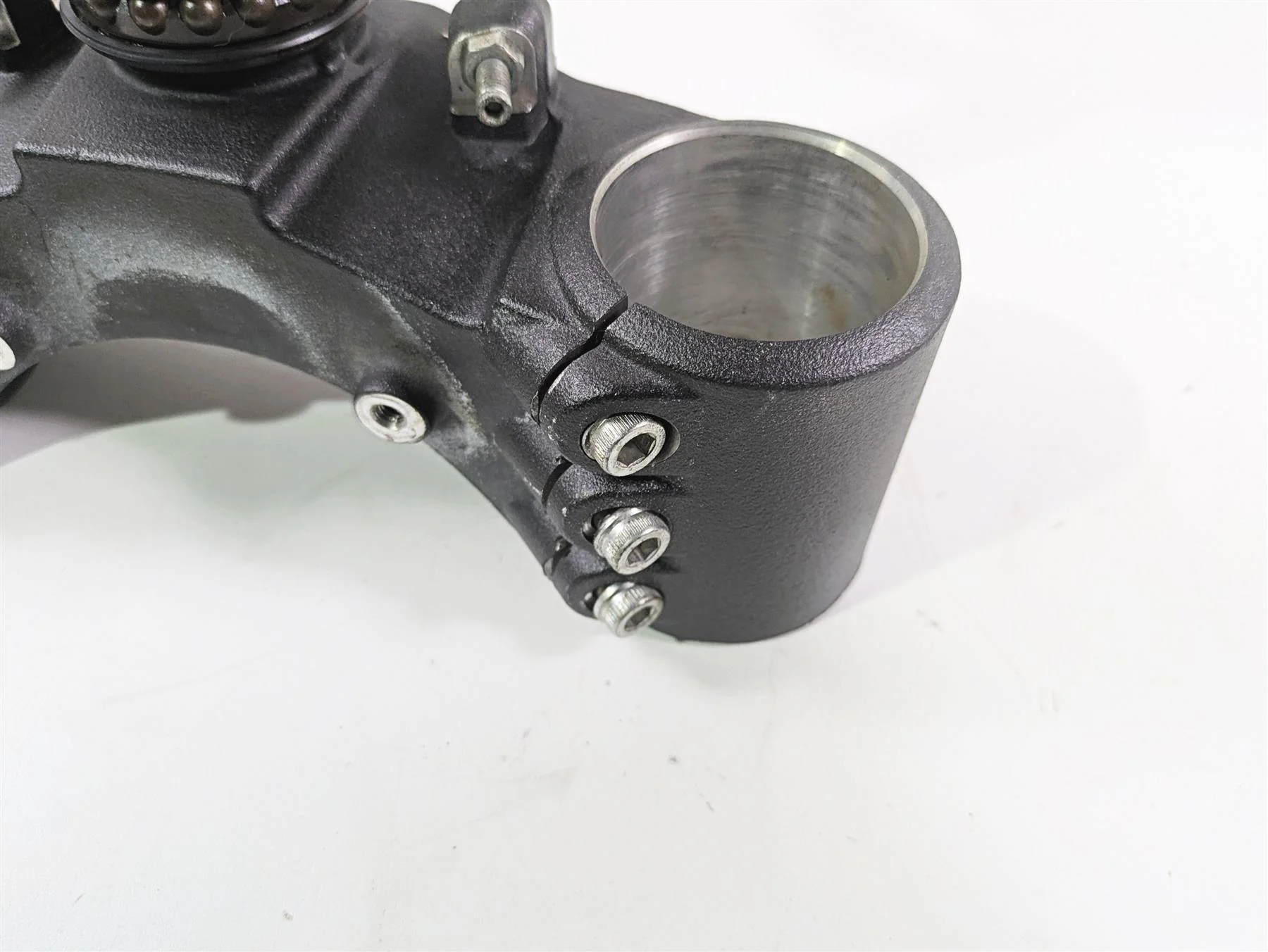 2012 Ducati Streetfighter 848 Upper Lower Triple Tree & Riser Set 34220561A - Image 6