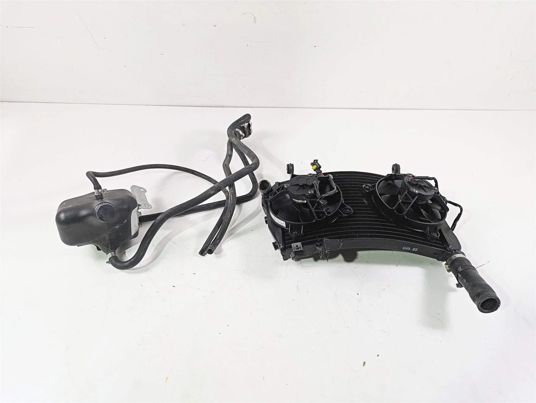 2012 Ducati Streetfighter 848 Upper Radiator Fans Reservoir Hoses 54840831A - Image 10