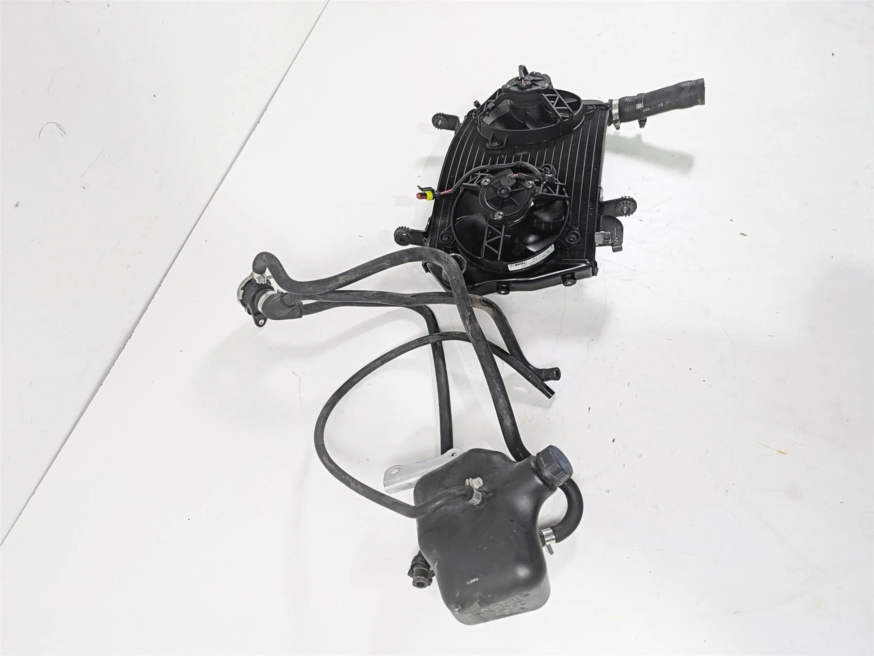2012 Ducati Streetfighter 848 Upper Radiator Fans Reservoir Hoses 54840831A - Image 11