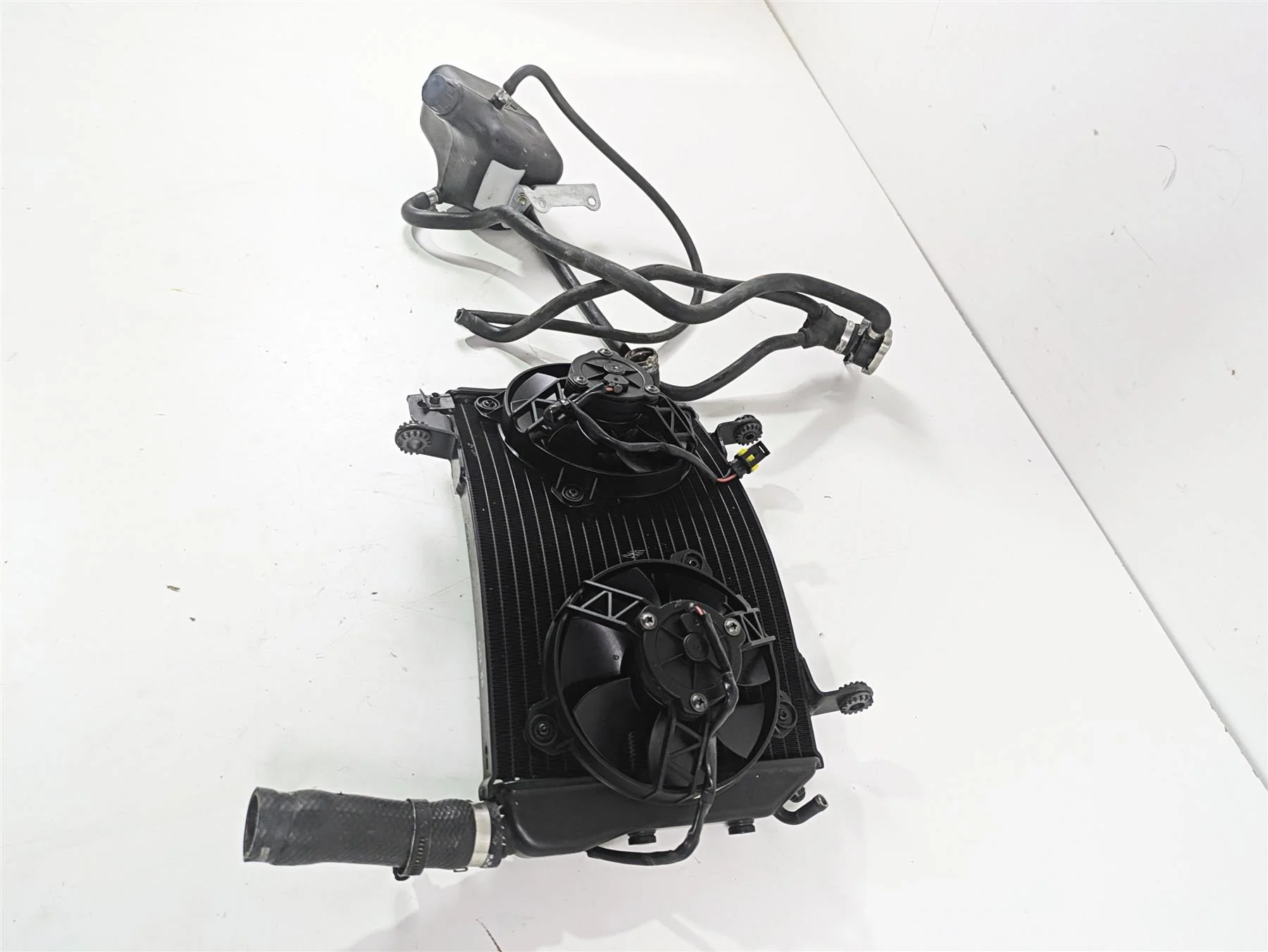 2012 Ducati Streetfighter 848 Upper Radiator Fans Reservoir Hoses 54840831A - Image 12