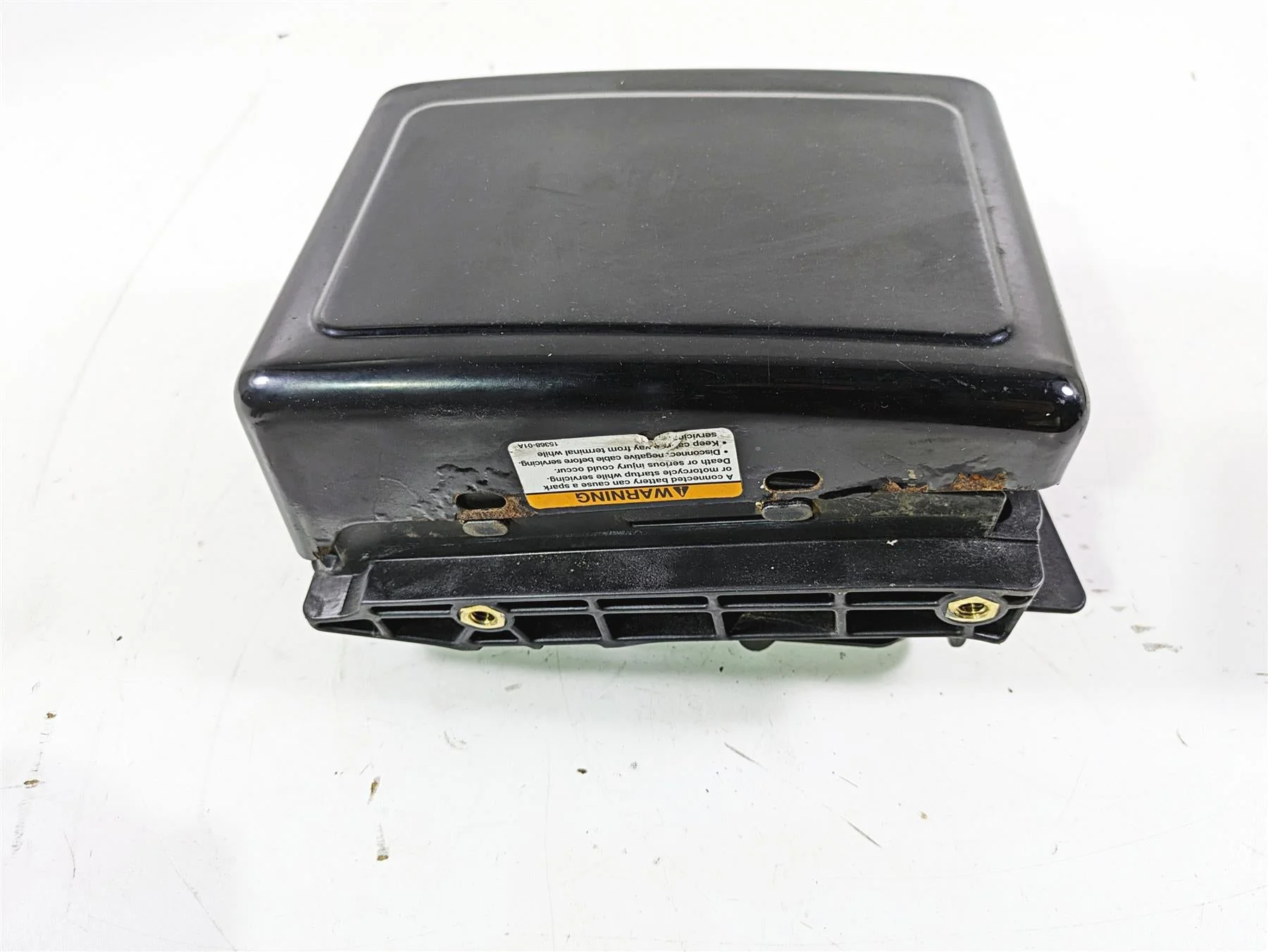 2012 Harley FLD Dyna Switchback Battery Tray Carrier & Cover 70379-06B - Image 3