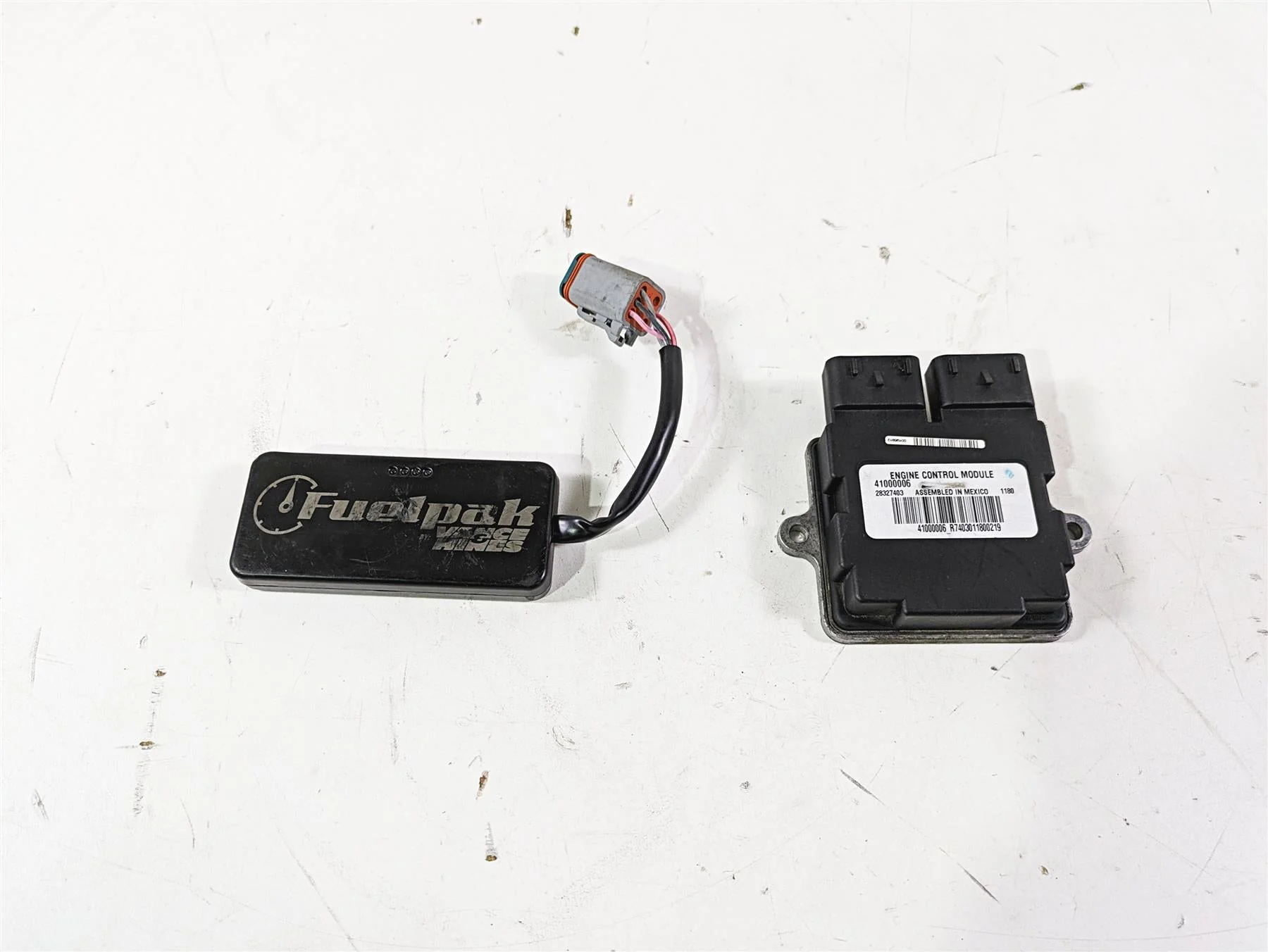 2012 Harley FLD Dyna Switchback Cdi Ecu Ecm Engine Control Module & FP3 Vance Hines Fuel Pak 41000006 280005 - Image 2
