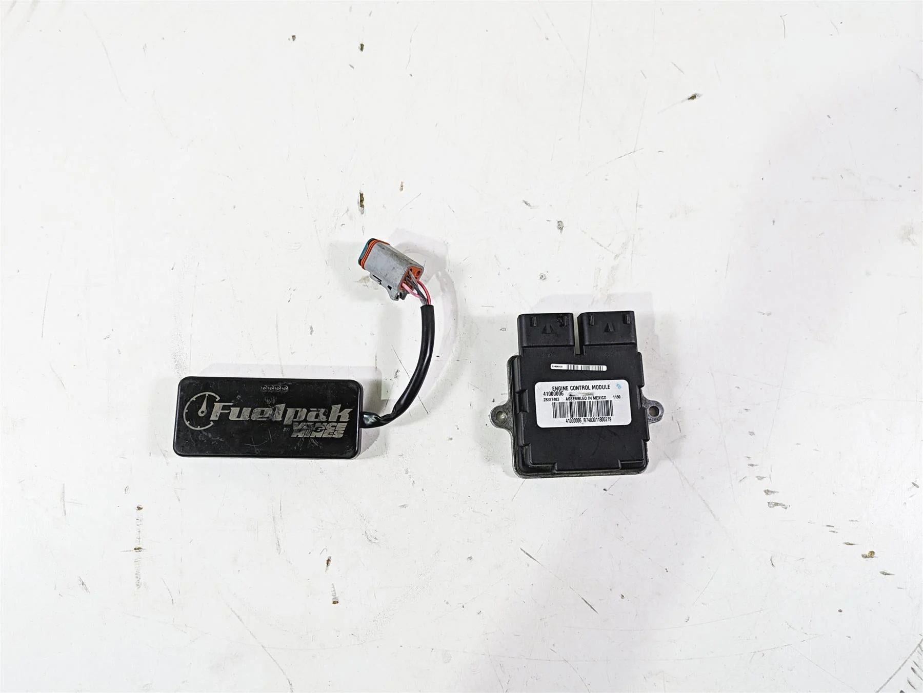 2012 Harley FLD Dyna Switchback Cdi Ecu Ecm Engine Control Module & FP3 Vance Hines Fuel Pak 41000006 280005 - Image 5