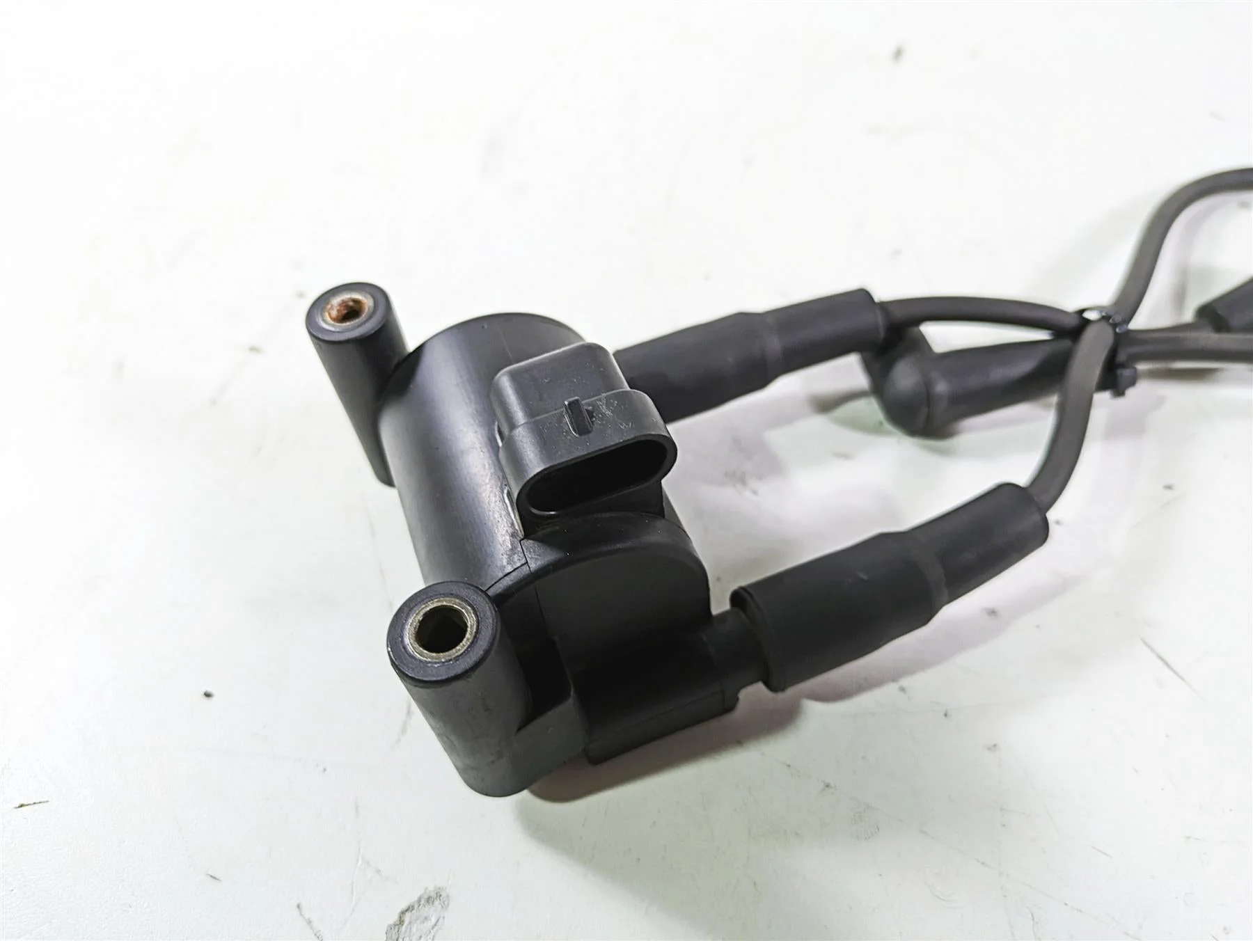2012 Harley FLD Dyna Switchback Delphi Ignition Coil Wire Plugs 31696-07A - Image 7