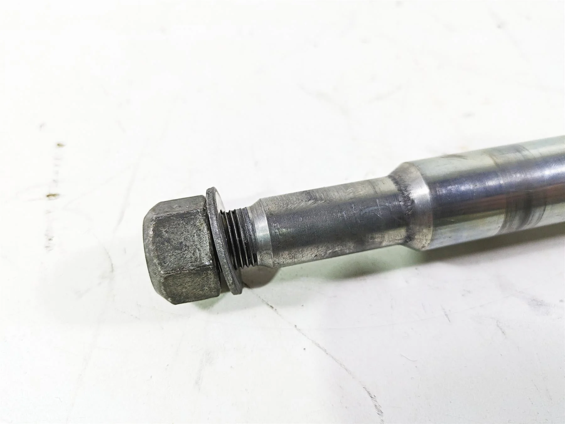 2012 Harley FLD Dyna Switchback Front Axle Wheel Spindle 41547-07A - Image 7