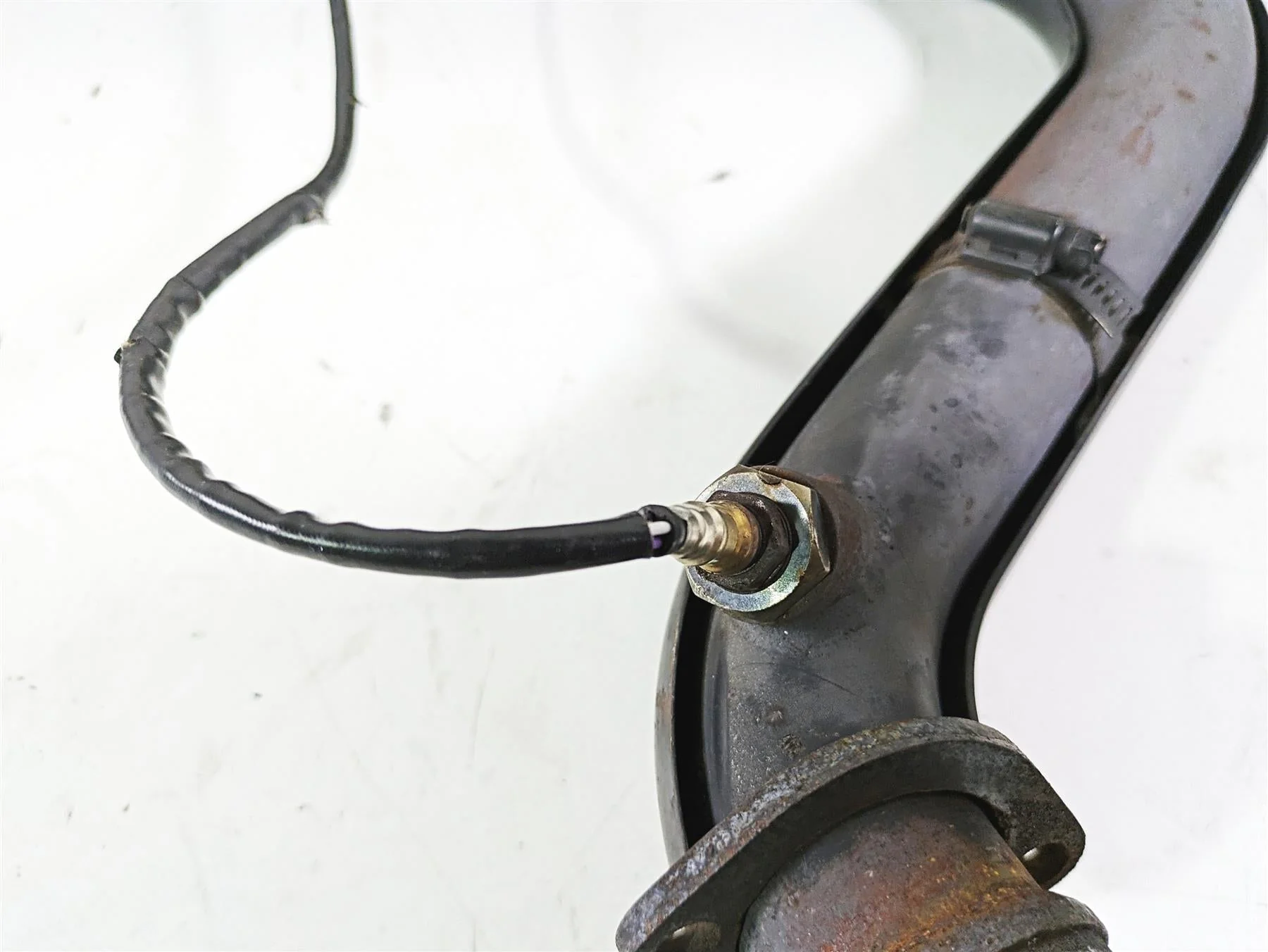 2012 Harley FLD Dyna Switchback Full Aftermarket 2 into 1 Exhaust System - Image 7
