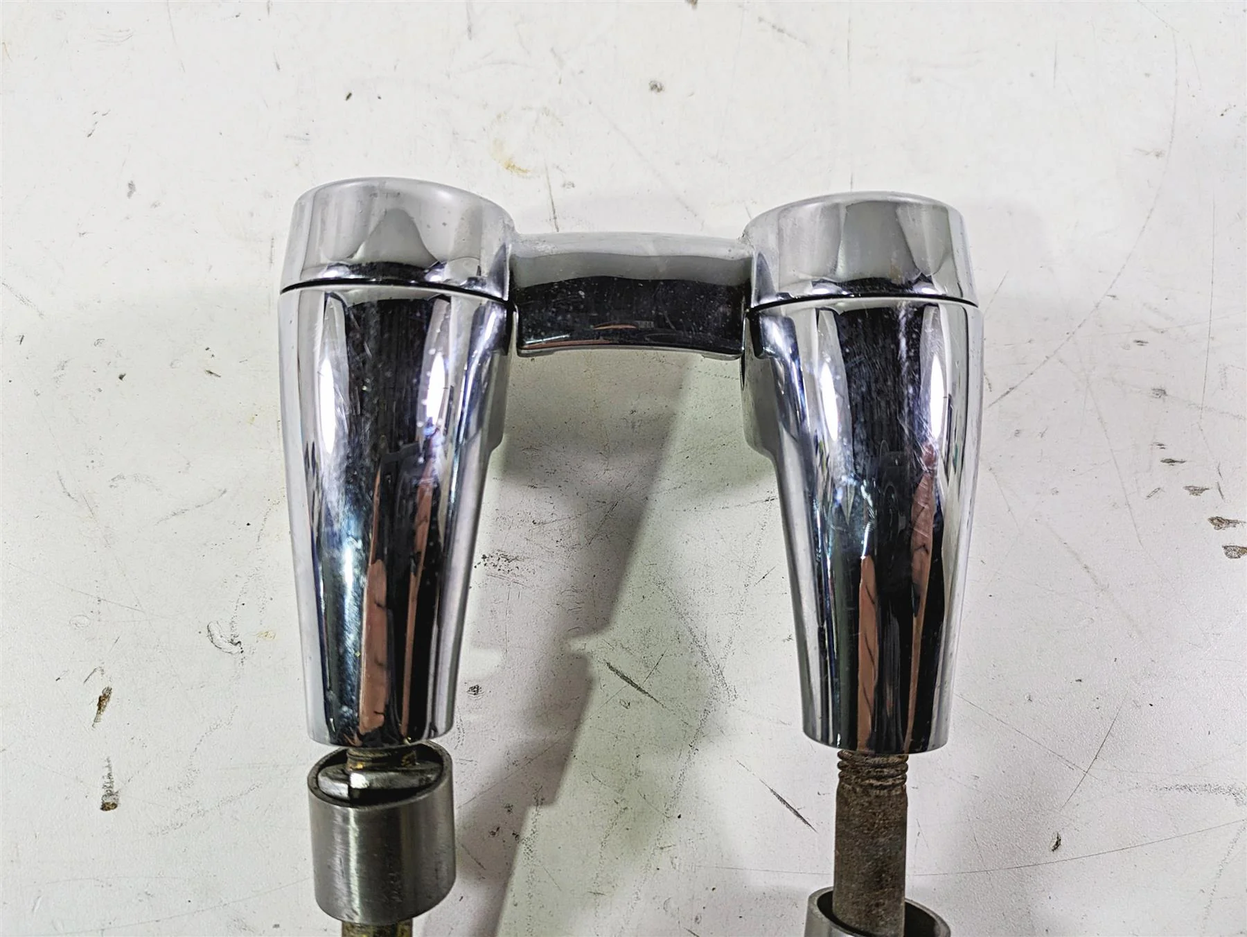 2012 Harley FLD Dyna Switchback Handlebar Chrome Riser & Extensions 55900004 55900005 - Image 12