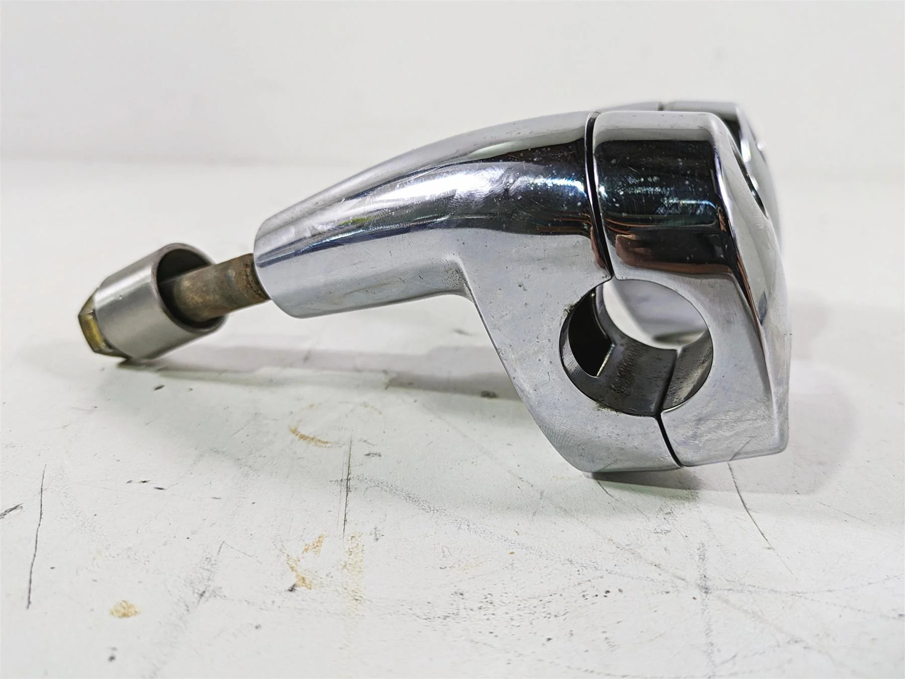 2012 Harley FLD Dyna Switchback Handlebar Chrome Riser & Extensions 55900004 55900005 - Image 8