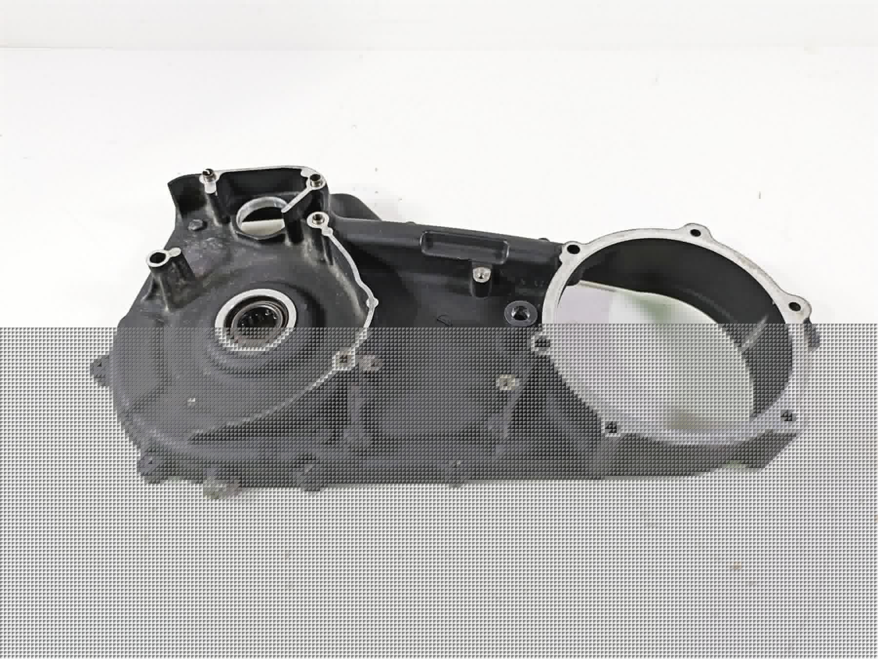 2012 Harley FLD Dyna Switchback Inner Primary Drive Clutch Cover 60681-06C
