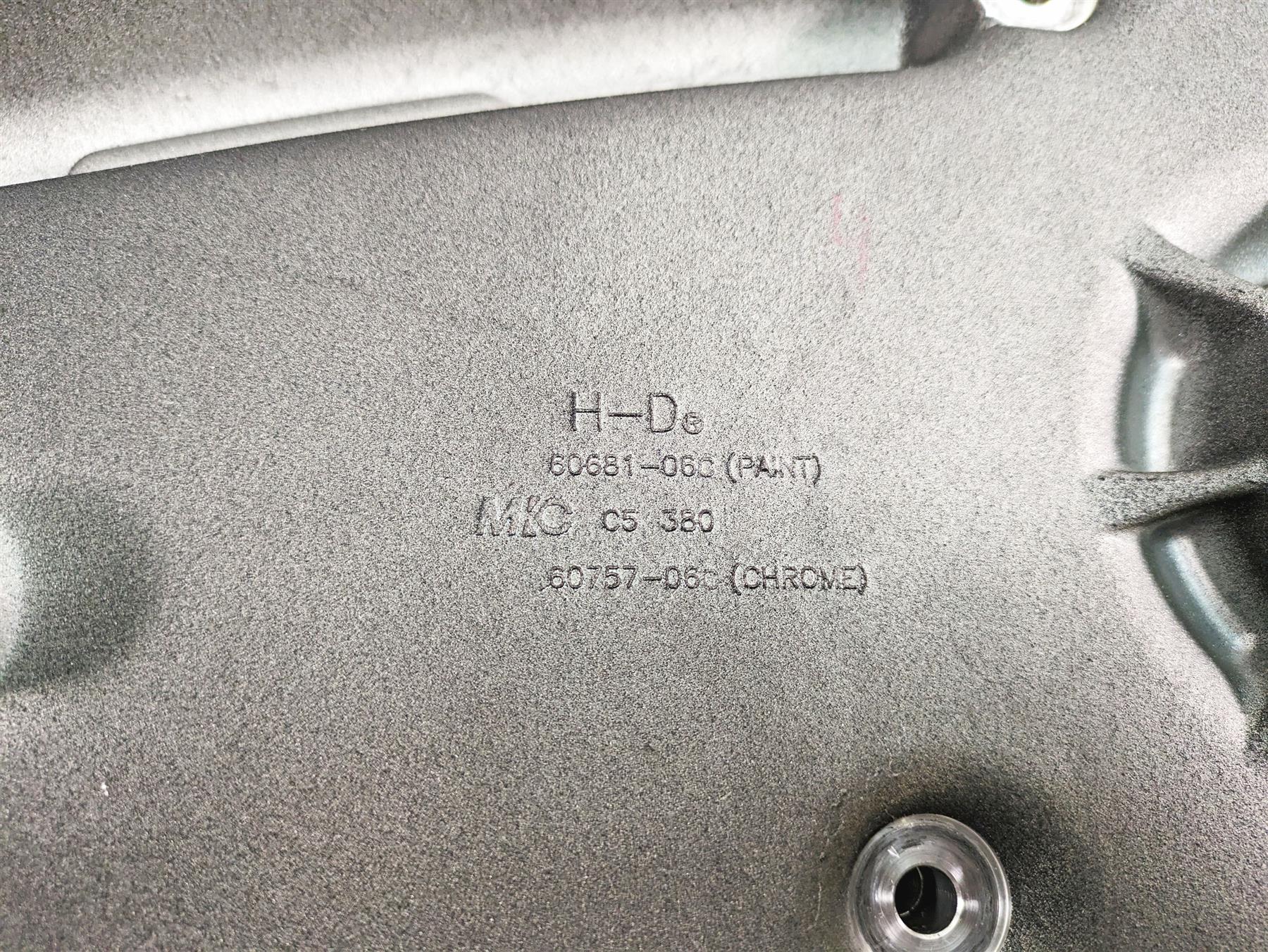 2012 Harley FLD Dyna Switchback Inner Primary Drive Clutch Cover 60681-06C - Image 4