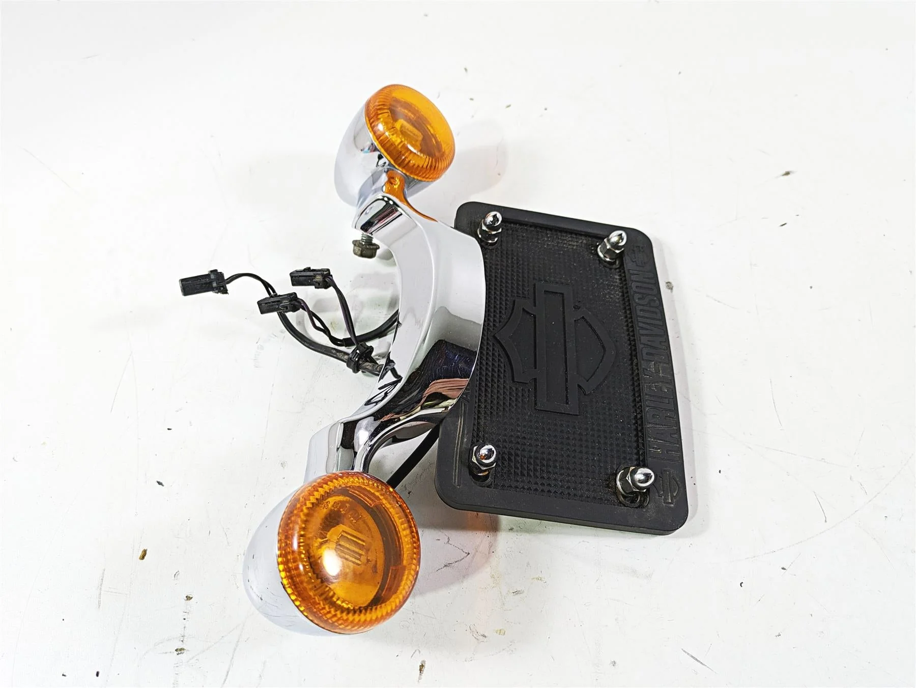 2012 Harley FLD Dyna Switchback Rear Chrome Blinker Turn Signal Bar 68629-05 - Image 4