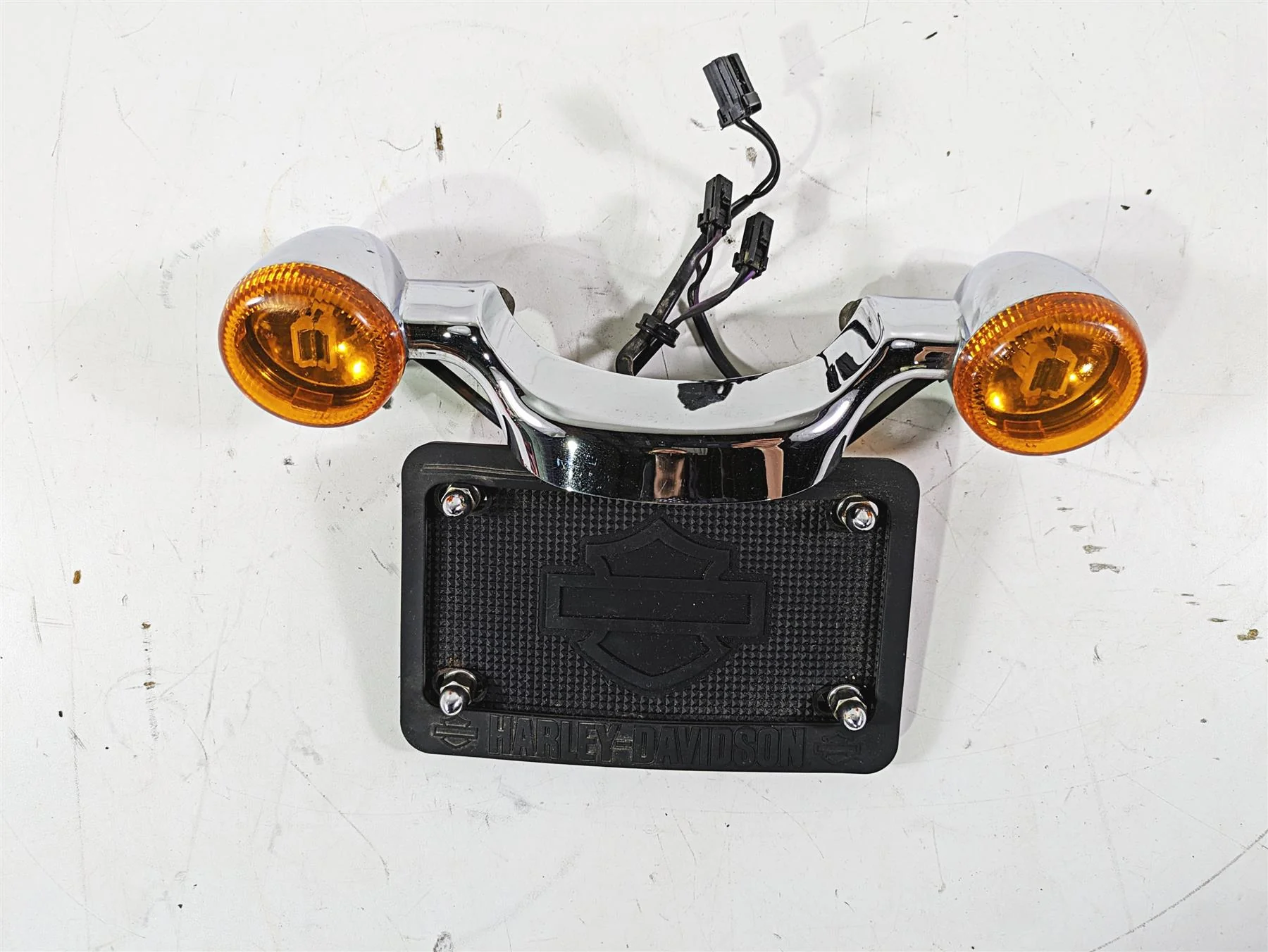 2012 Harley FLD Dyna Switchback Rear Chrome Blinker Turn Signal Bar 68629-05 - Image 5
