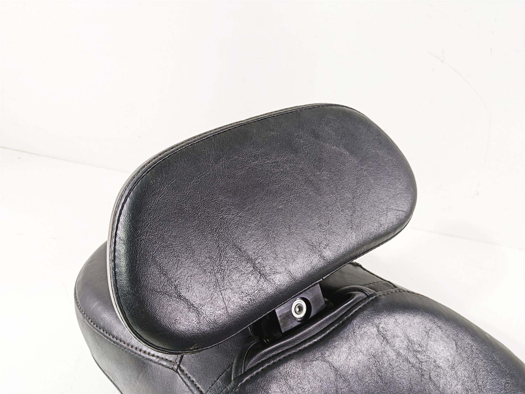 2012 Harley FLD Dyna Switchback Signature Series Seat & Rider Backrest 52000015 - Image 6