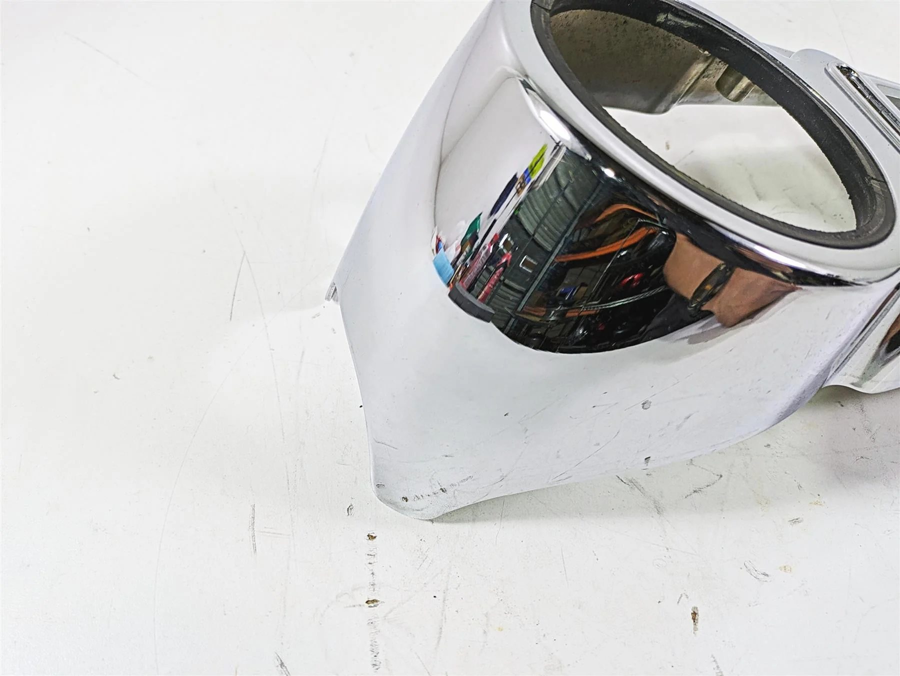 2012 Harley FLD Dyna Switchback Upper Tank Dash Chrome Cover 71204-04 - Image 9