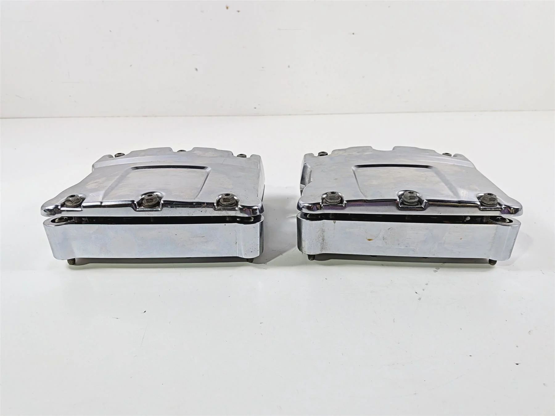 2012 Harley Softail FLSTF Fat Boy Chrome Rocker Box & Valve Cover Set 17543-99A - Image 2