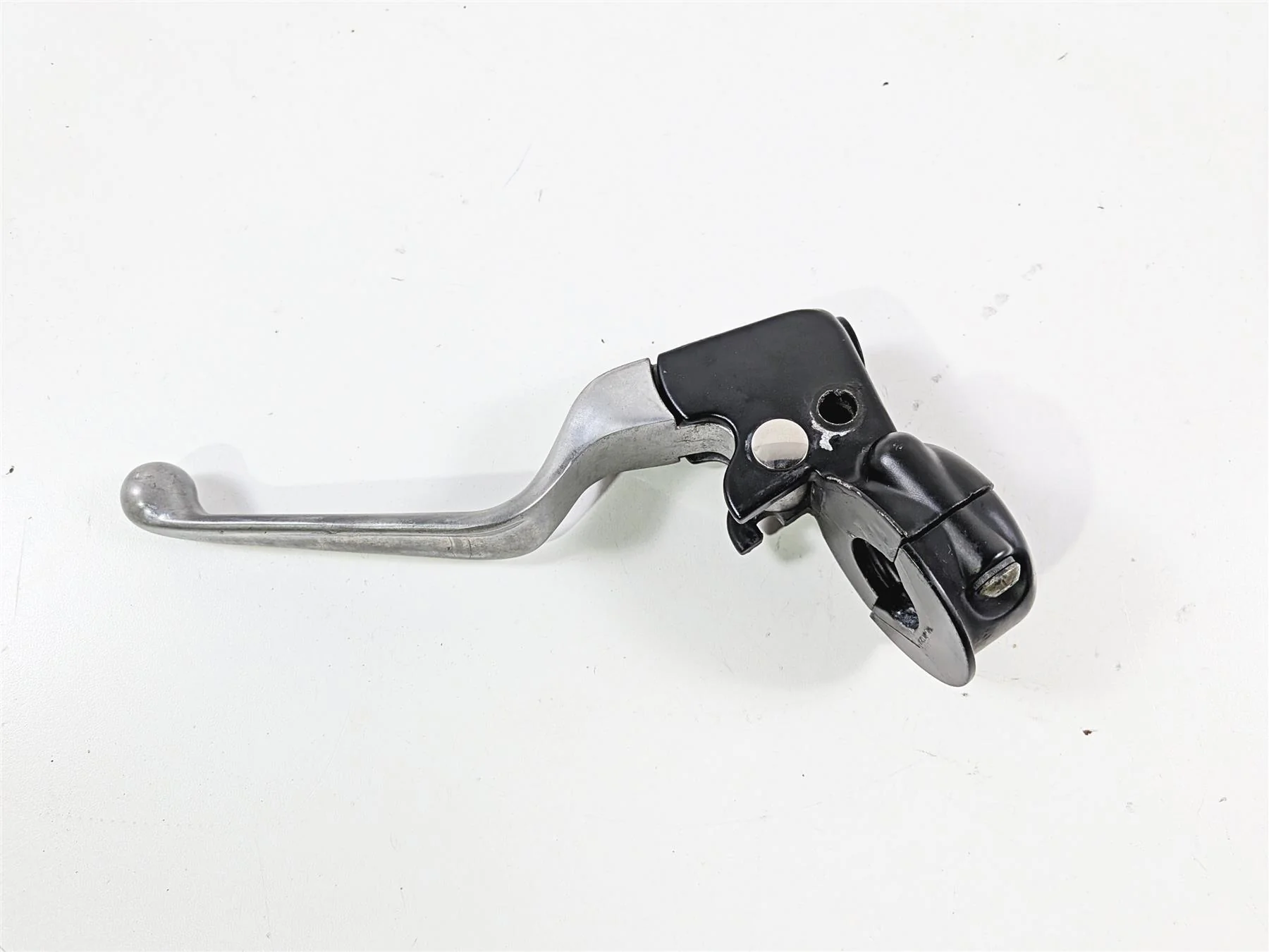 2012 Harley Softail FLSTF Fat Boy Clutch Perch Lever Set P 38608-96 L 45015-96 - Image 6