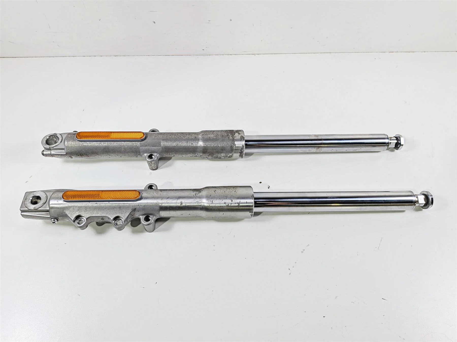 2012 Harley Softail FLSTF Fat Boy Front Fork Leg Set Straight 45915-08A 45916-07