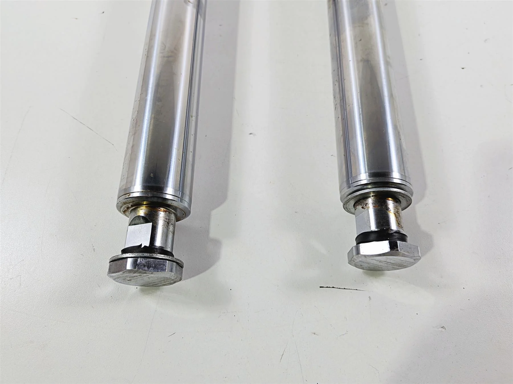 2012 Harley Softail FLSTF Fat Boy Front Fork Leg Set Straight 45915-08A 45916-07 - Image 7