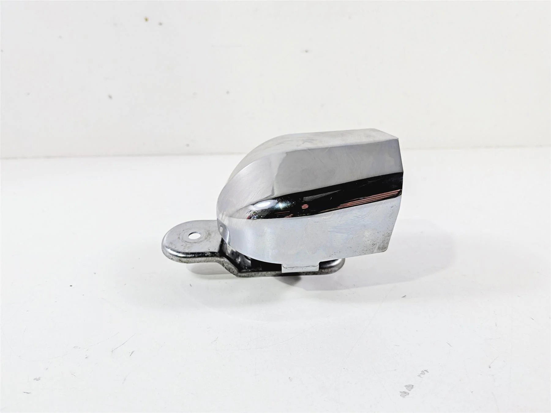 2012 Harley Softail FLSTF Fat Boy Horn & Chrome Cover 61300478A 69060-90H