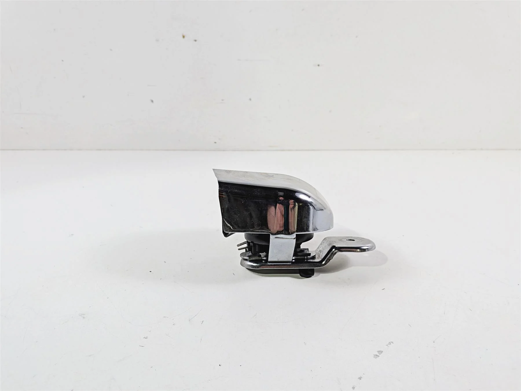2012 Harley Softail FLSTF Fat Boy Horn & Chrome Cover 61300478A 69060-90H - Image 3
