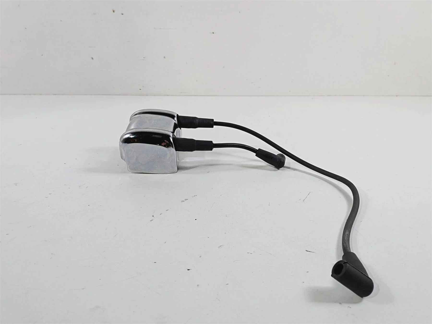 2012 Harley Softail FLSTF Fat Boy Ignition Coil Wires Plug Set 31696-07A - Image 3