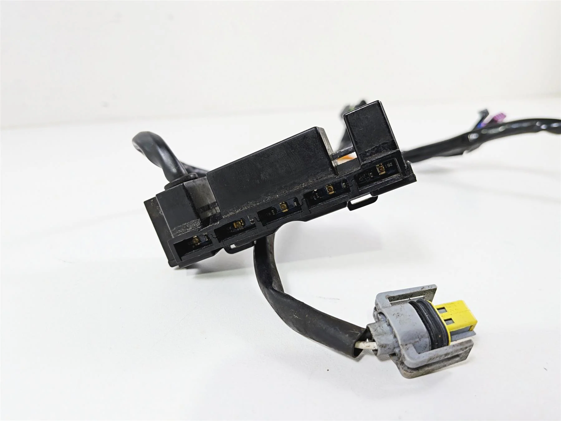 2012 Harley Softail FLSTF Fat Boy Instrument Indicator Lights 72657-12 - Image 9