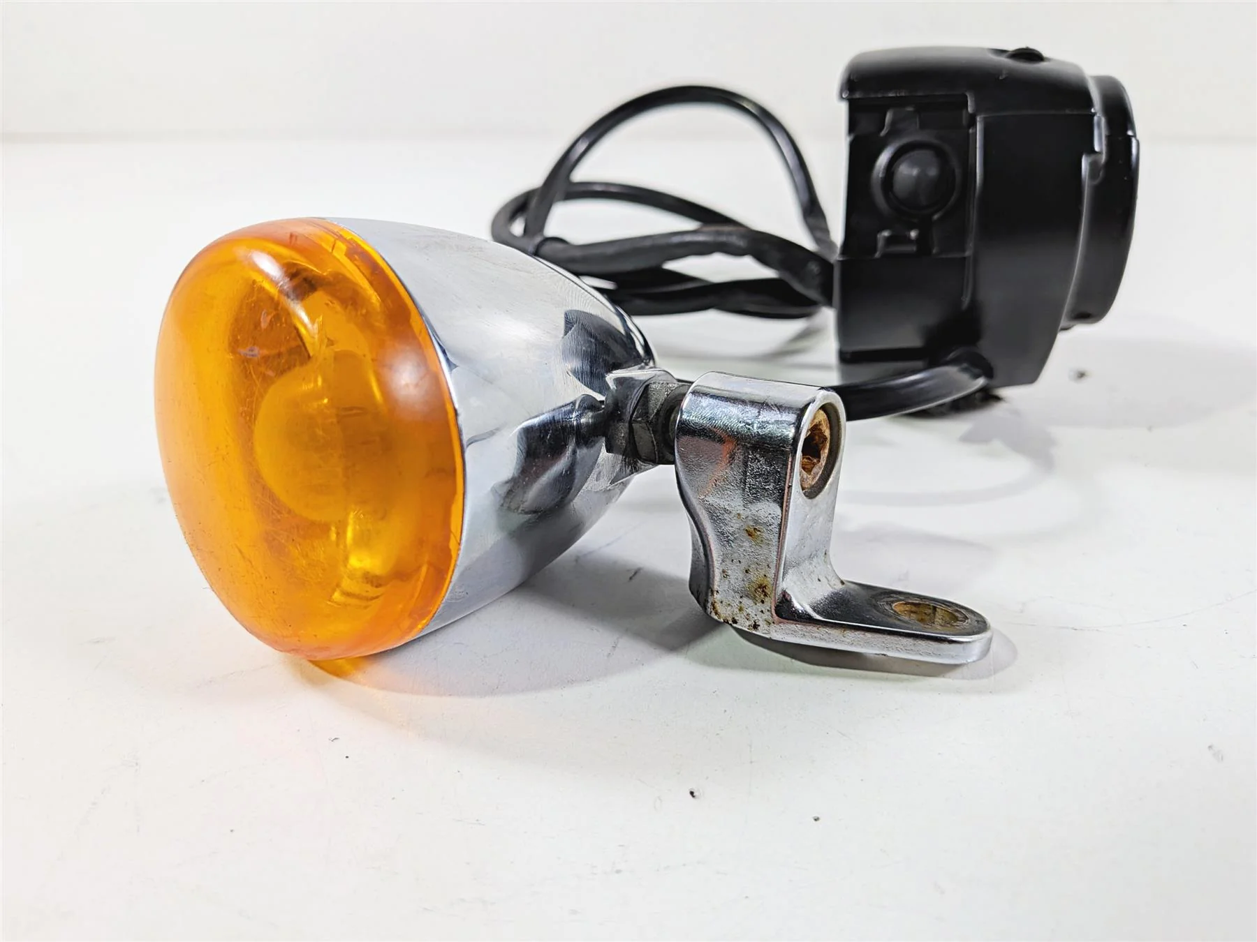 2012 Harley Softail FLSTF Fat Boy Left Hand Control Switch + Blinker 72943-12A - Image 10
