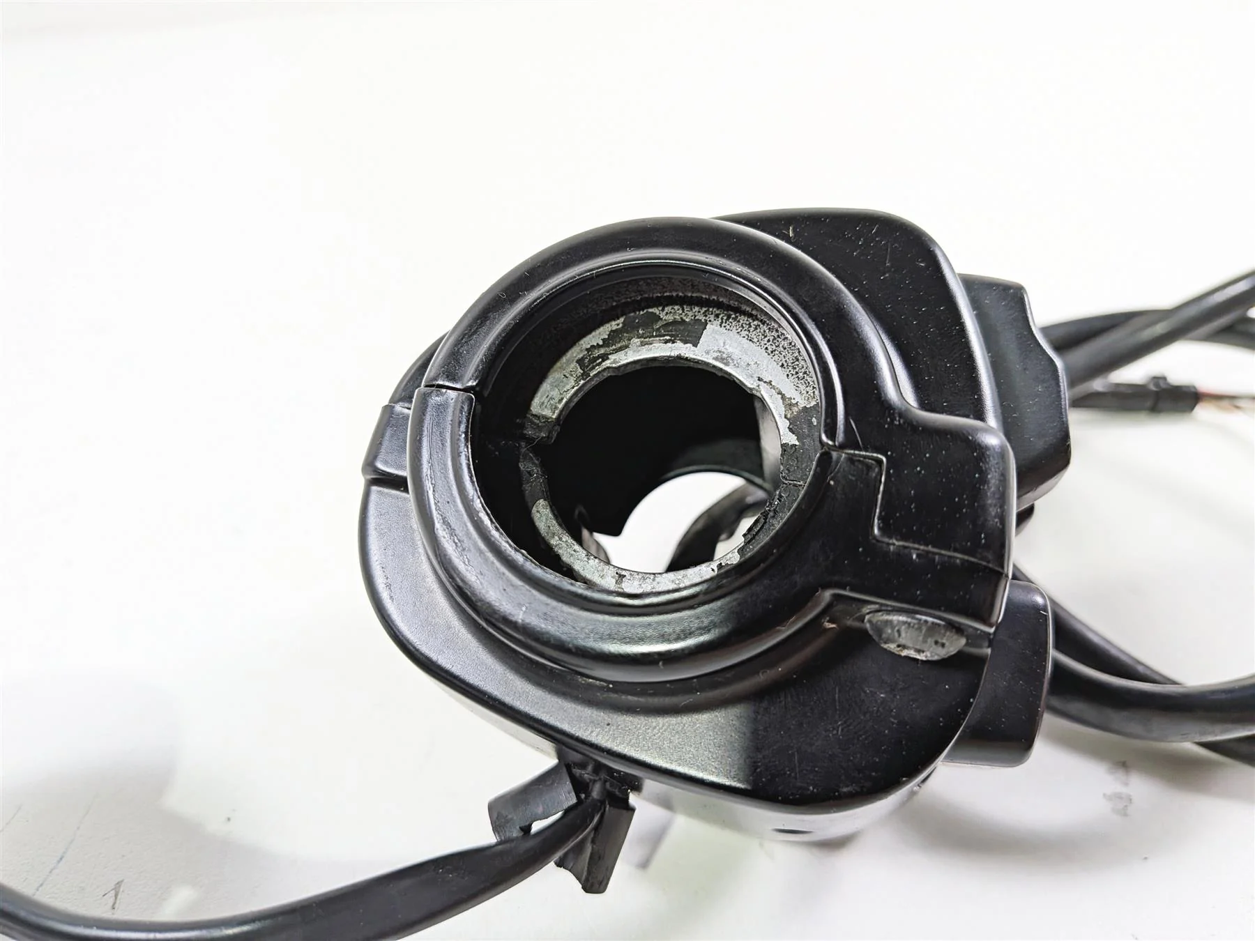 2012 Harley Softail FLSTF Fat Boy Left Hand Control Switch + Blinker 72943-12A - Image 12