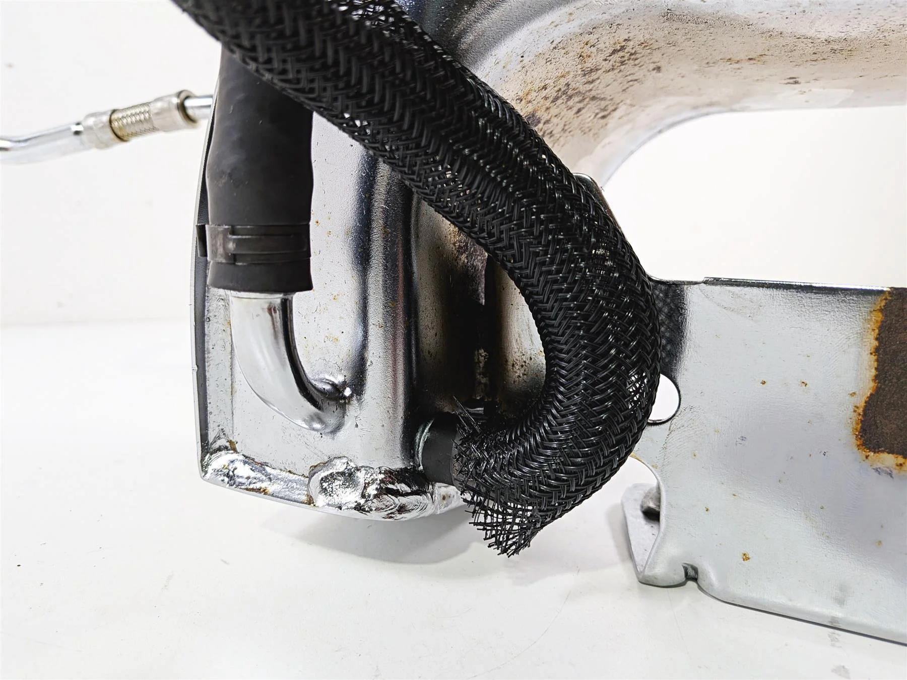 2012 Harley Softail FLSTF Fat Boy Oil Tank Reservoir Hoses Set 62498-01A - Image 12