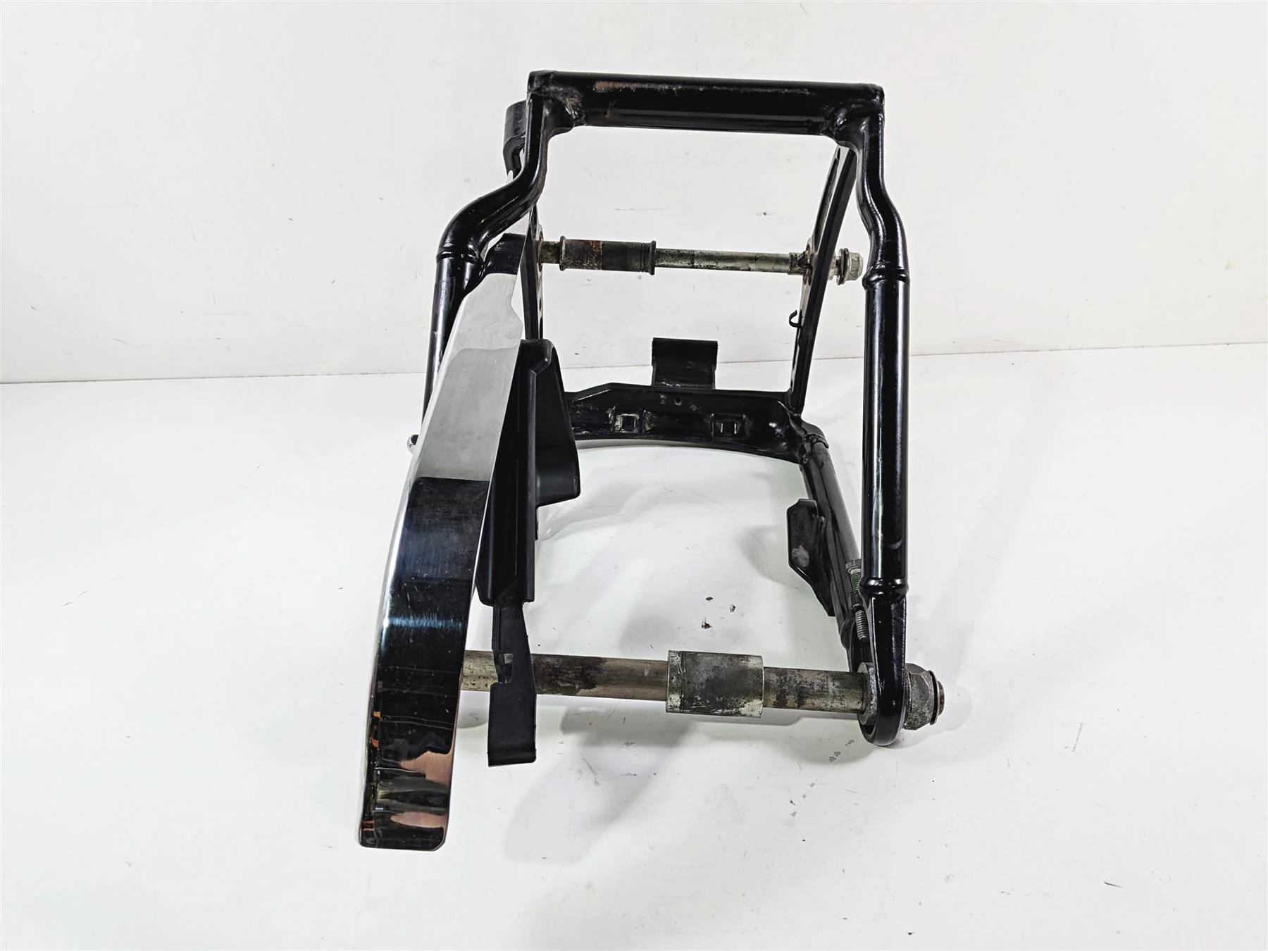 2012 Harley Softail FLSTF Fat Boy Rear Swingarm Swing Arm 47573-11BHP - Image 5