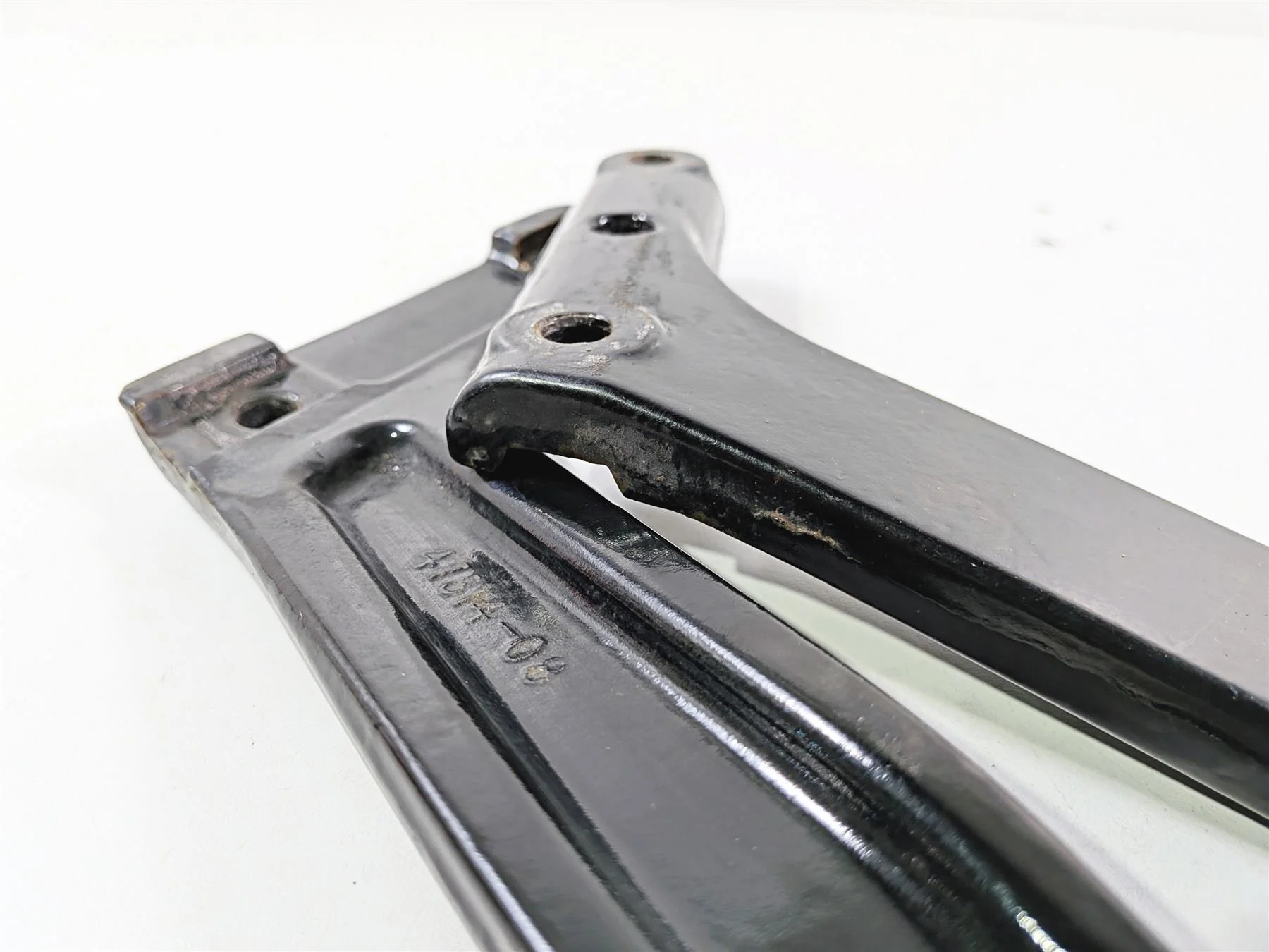 2012 Harley Softail FLSTF Fat Boy Rear Under Braces Frame Struts 47814-08 - Image 10
