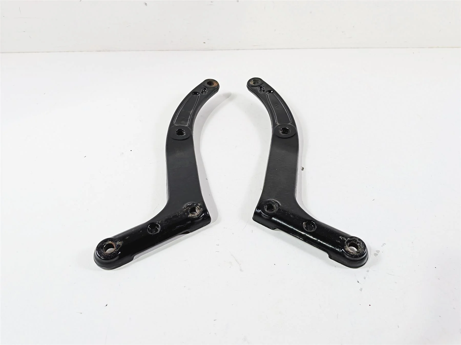 2012 Harley Softail FLSTF Fat Boy Rear Under Braces Frame Struts 47814-08 - Image 3